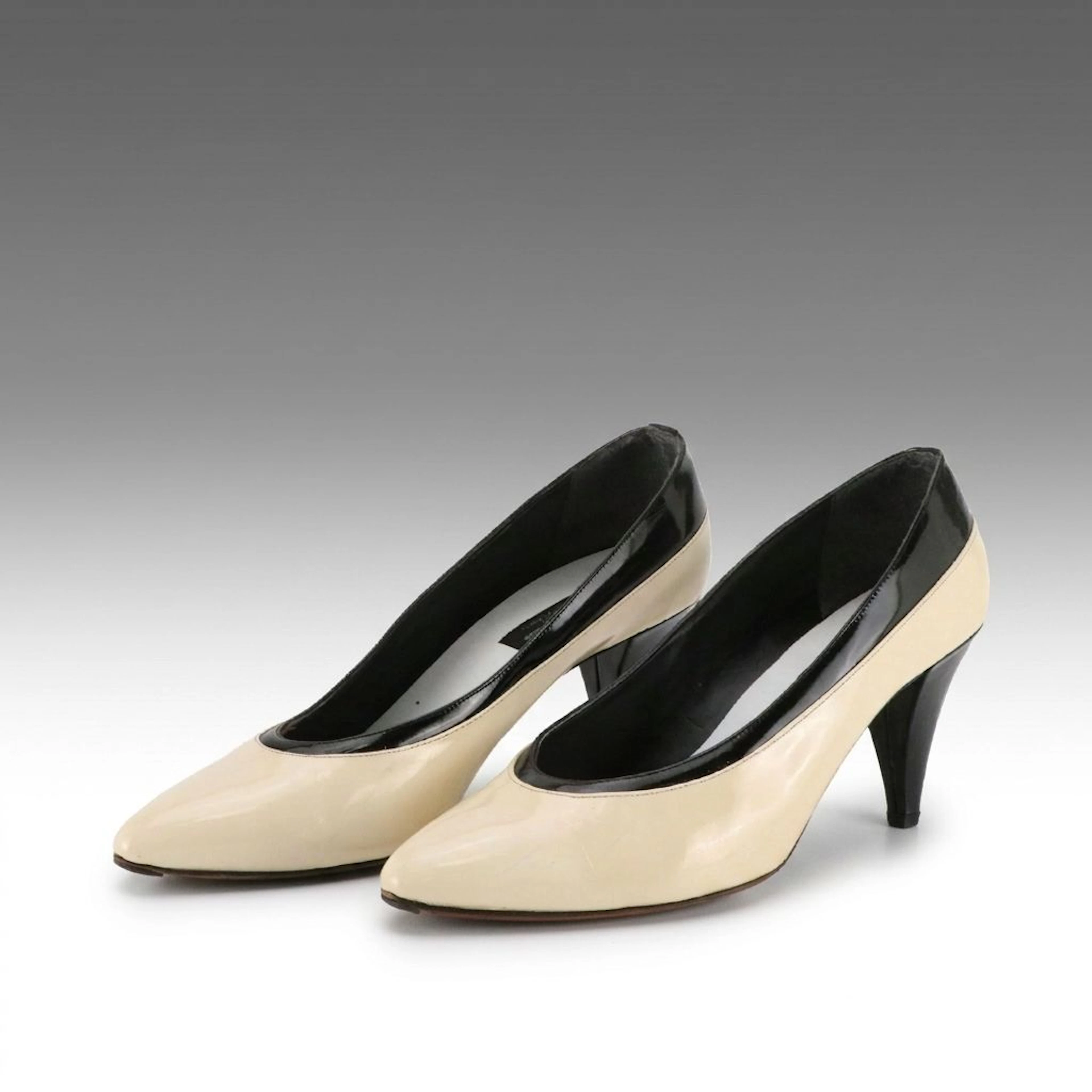 Neiman Marcus Vintage 1960s B&W Patent Leather Pumps