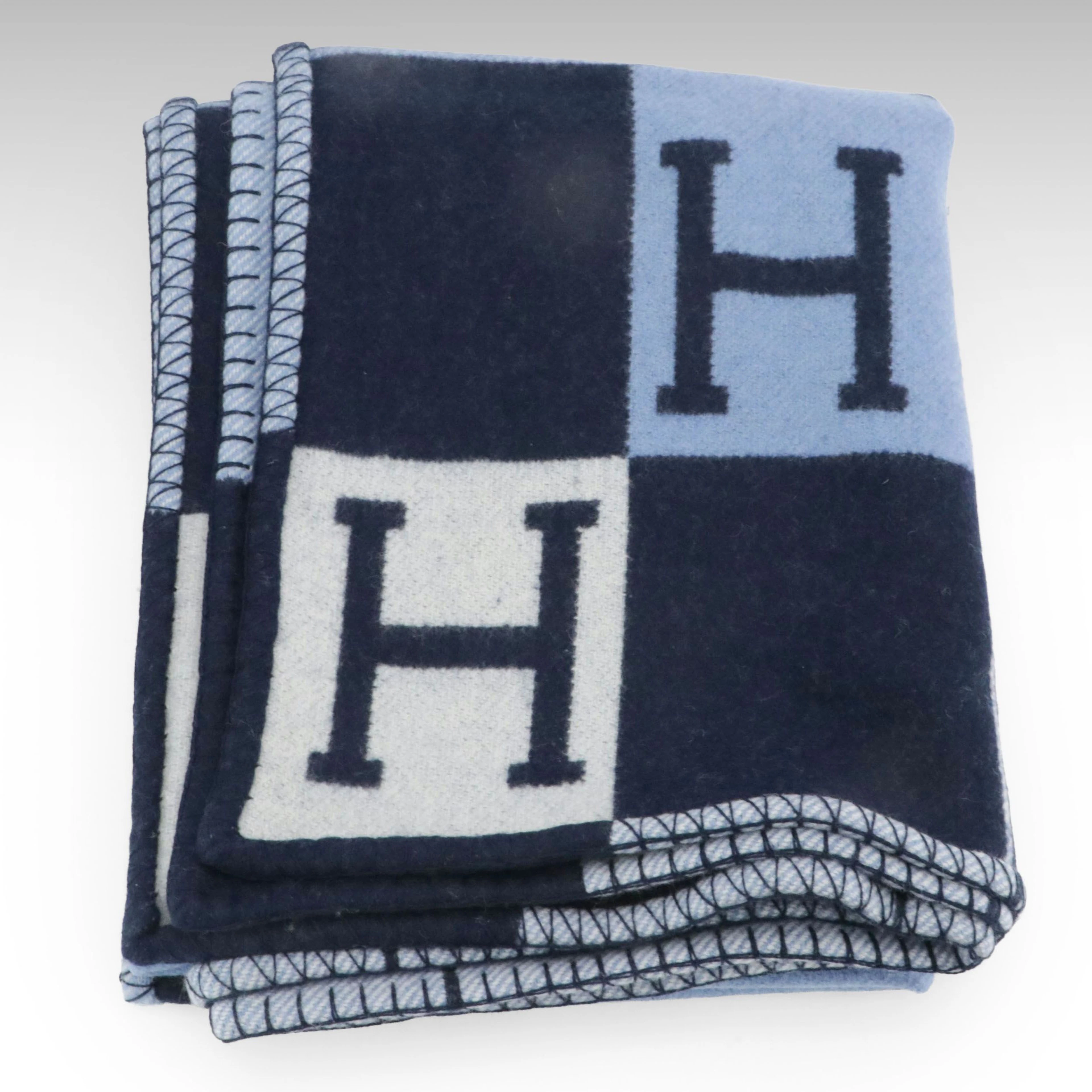 Hermès "Avalon III" Blue Merino Wool and Cashmere Throw Blanket