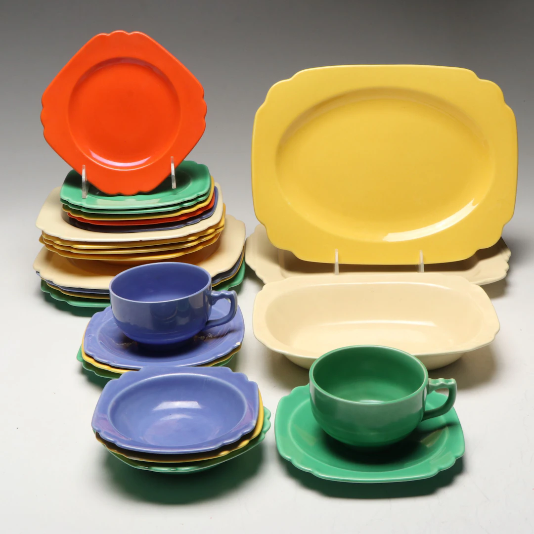 Homer Laughlin "Riviera" Scalloped Edge Mid Century Modern Style Dinnerware