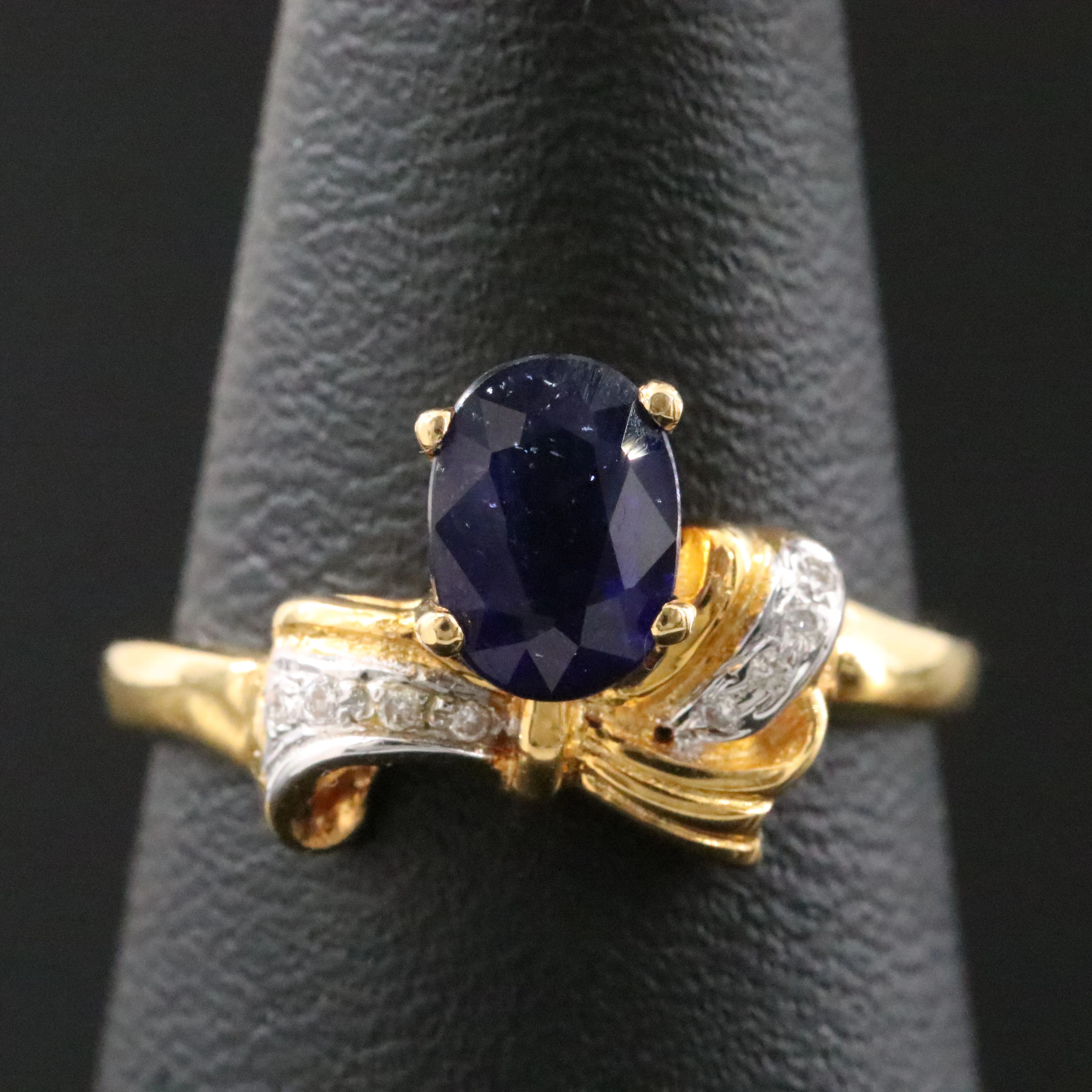 18K Sapphire and Diamond Ribbon Ring
