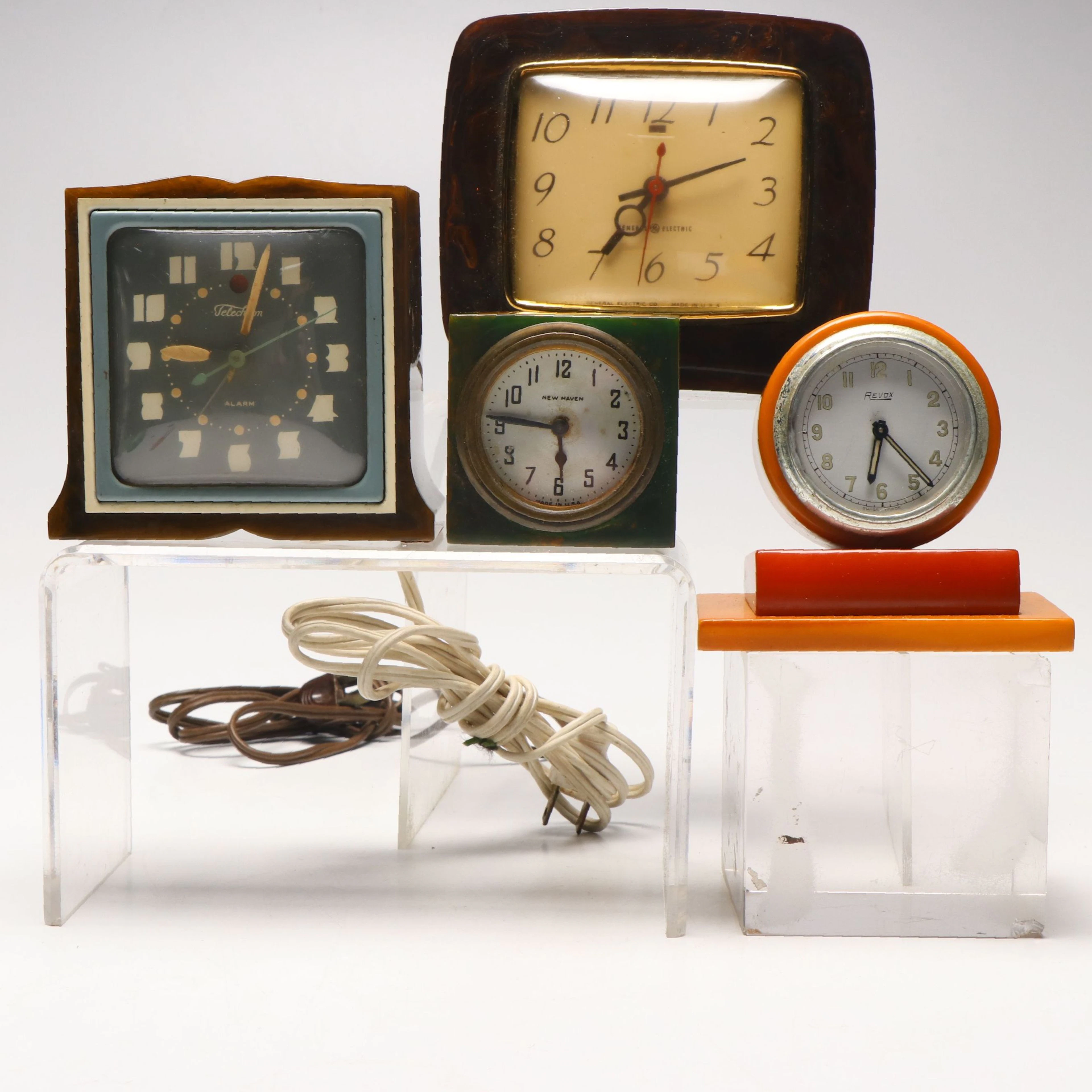 New Haven Novelty Die Alarm Clock and Other Vintage MCM Clocks