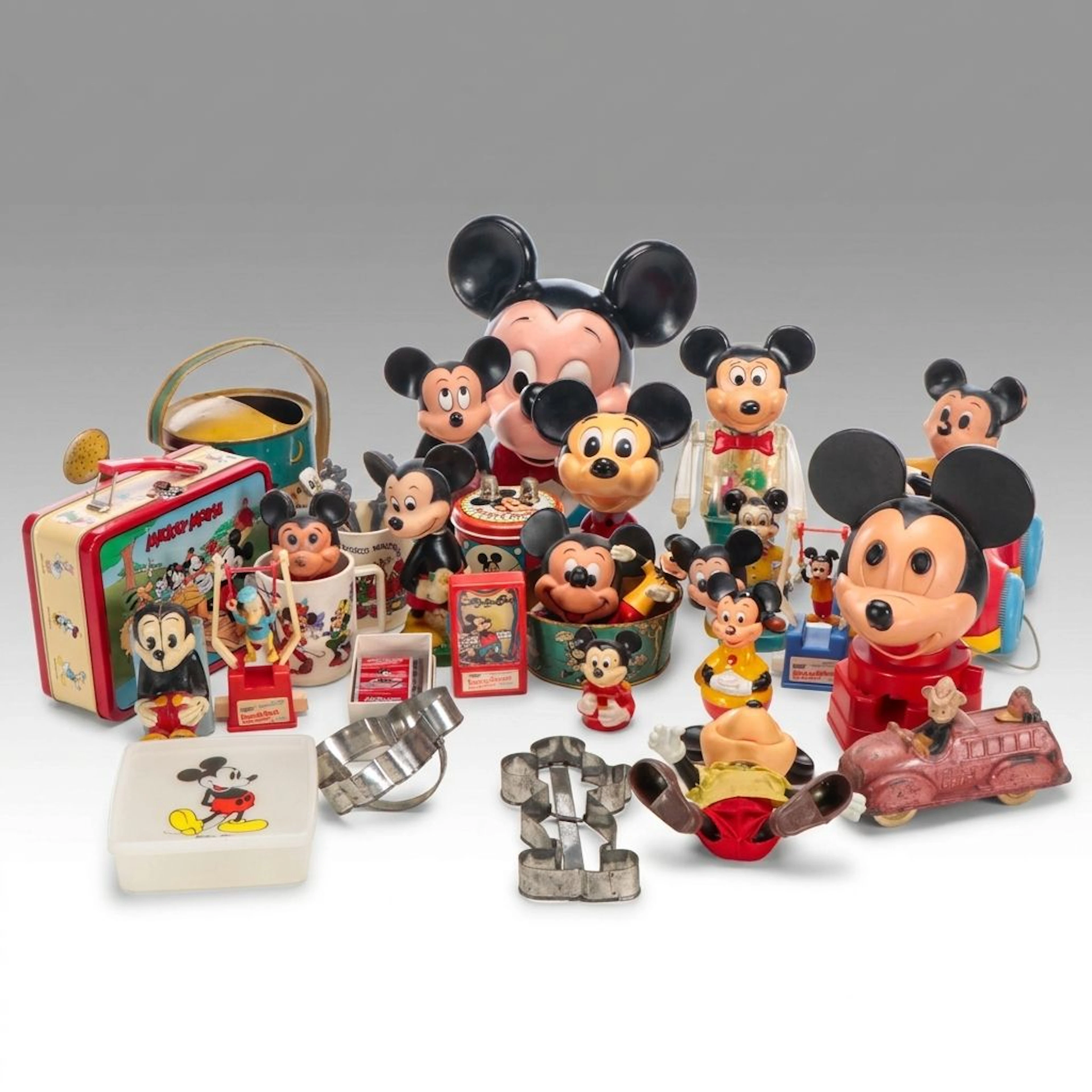 Walt Disney World Vintage Mickey Mouse Memorabilia Incl. Cast Iron Bookends