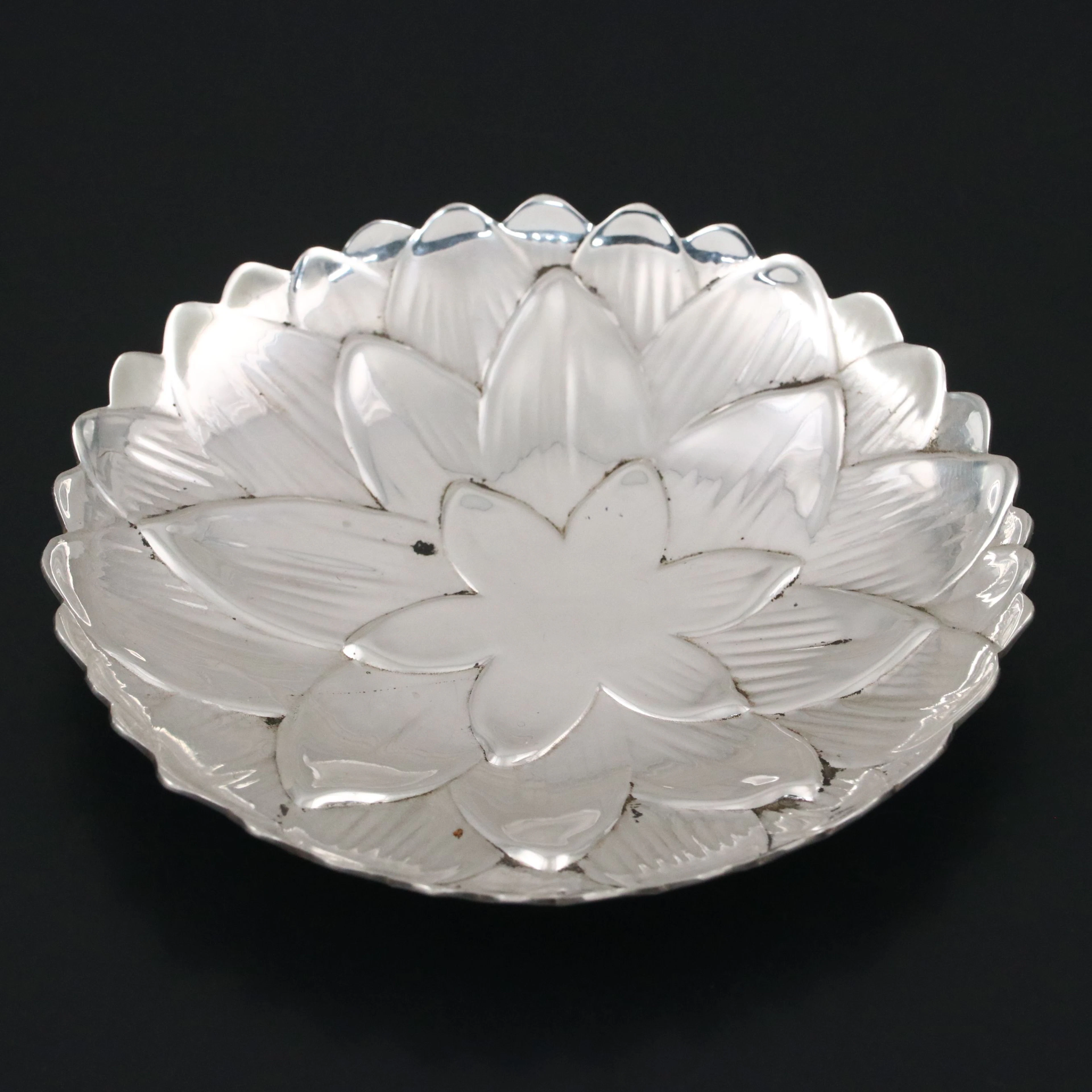 Tiffany & Co. Sterling Silver Flower Form Dish, Late 20th C.