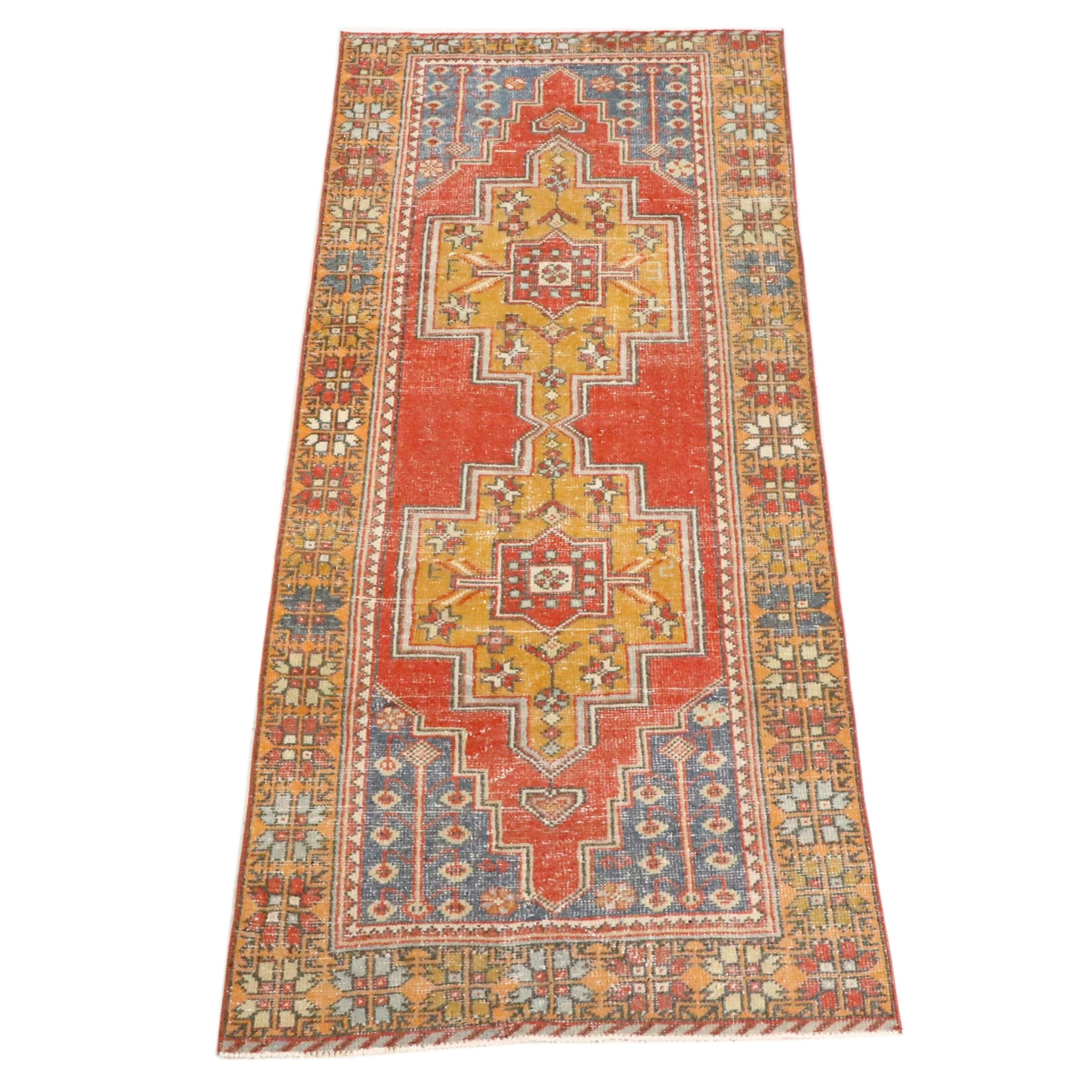 4' x 8'11 Hand-Knotted Turkish Konya Area Rug