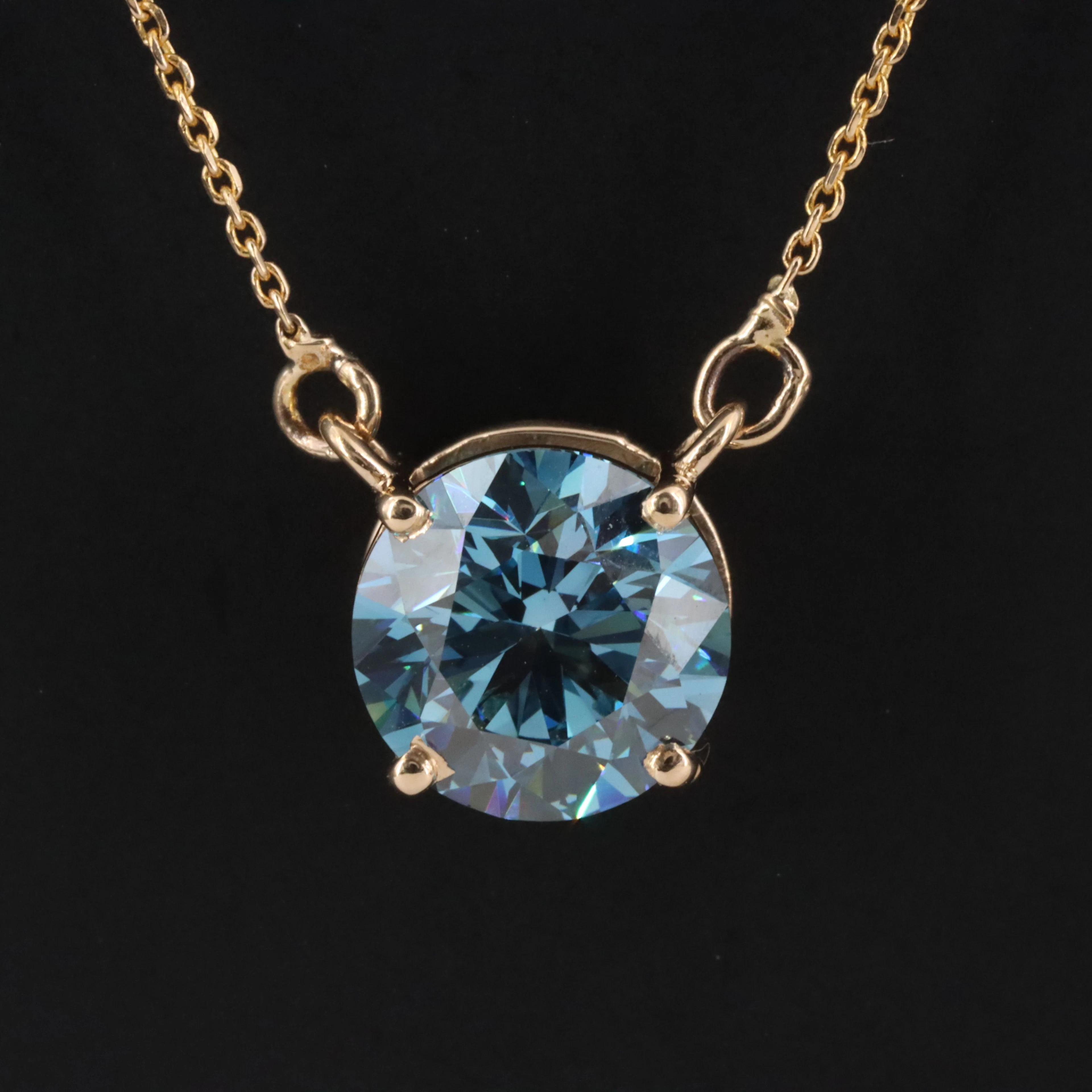 14K 2.49 CT Lab Grown Fancy Vivid Blue Diamond Necklace with IGI Report