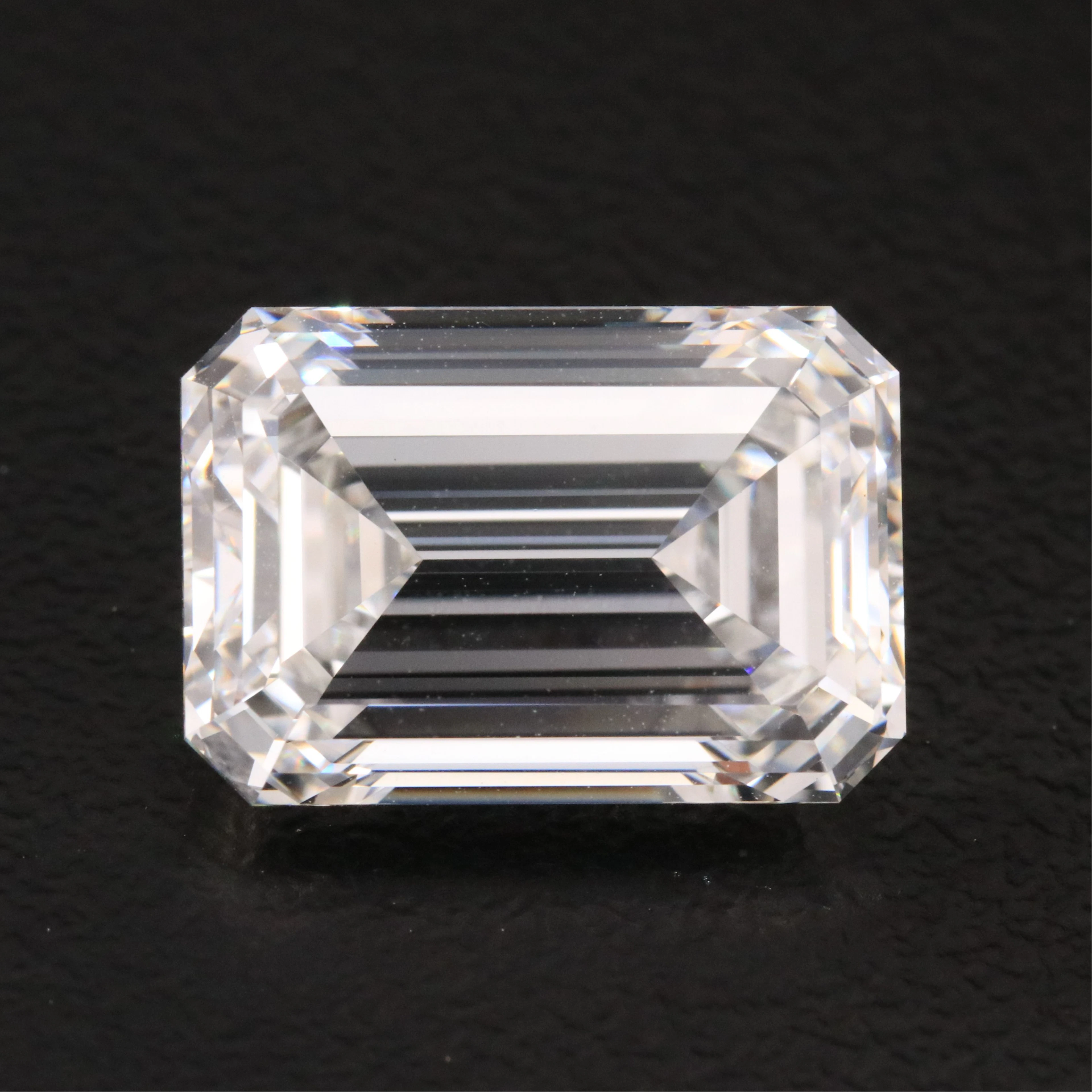 Loose 8.11 CT Lab Grown Diamond with IGI Report