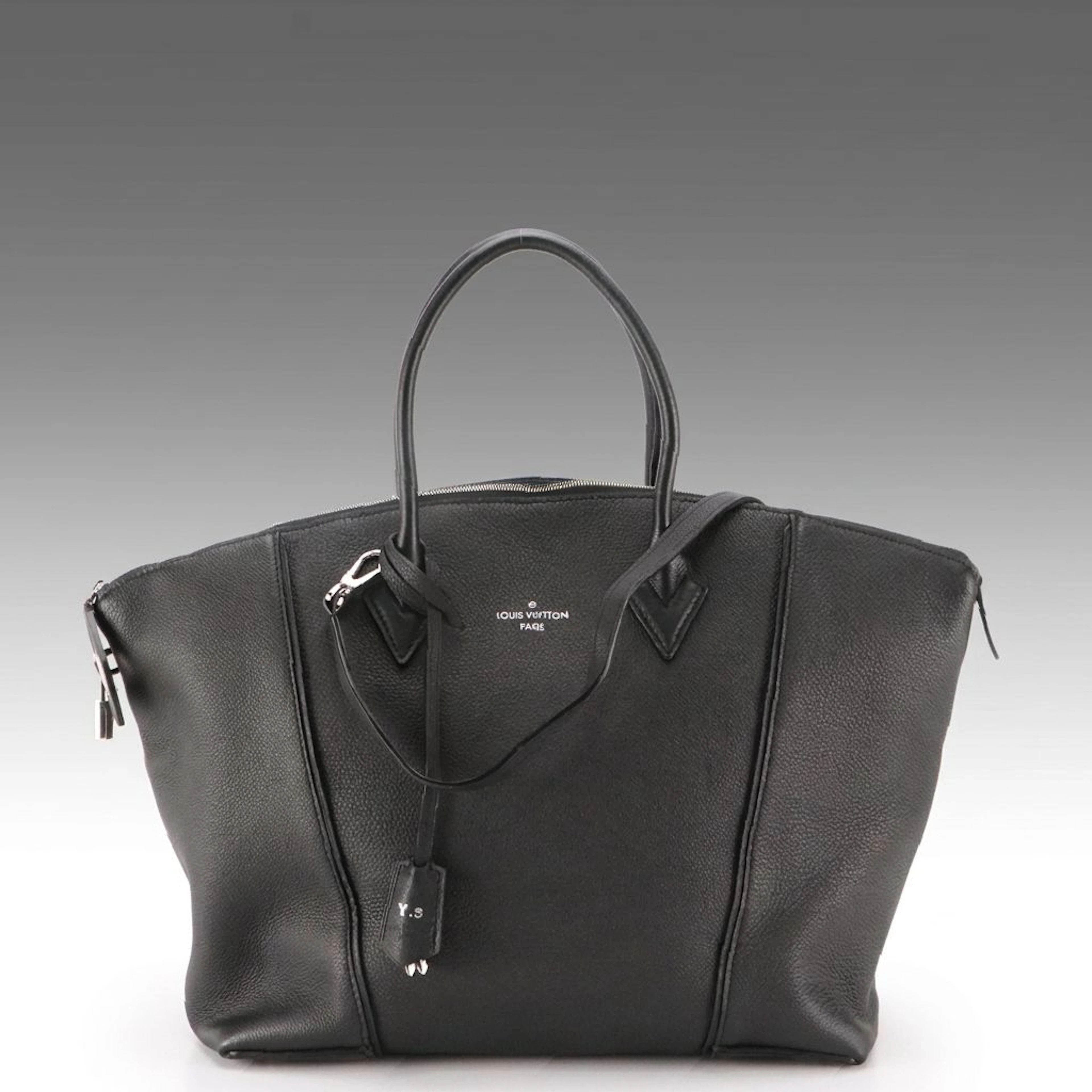Louis Vuitton Soft Lockit MM Bag in Noir Taurillon Leather