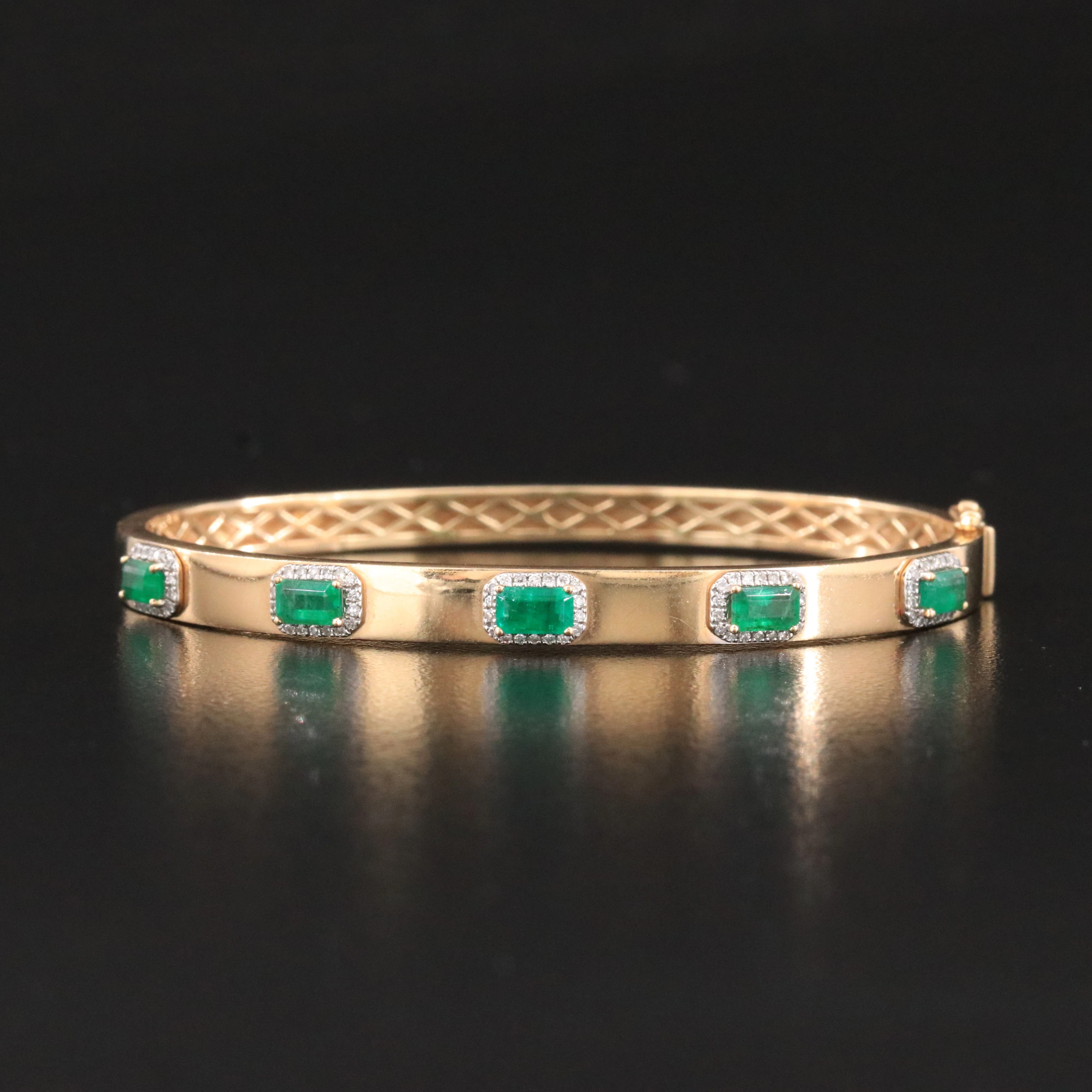 14K Emerald and Diamond Hinged Bangle Bracelet