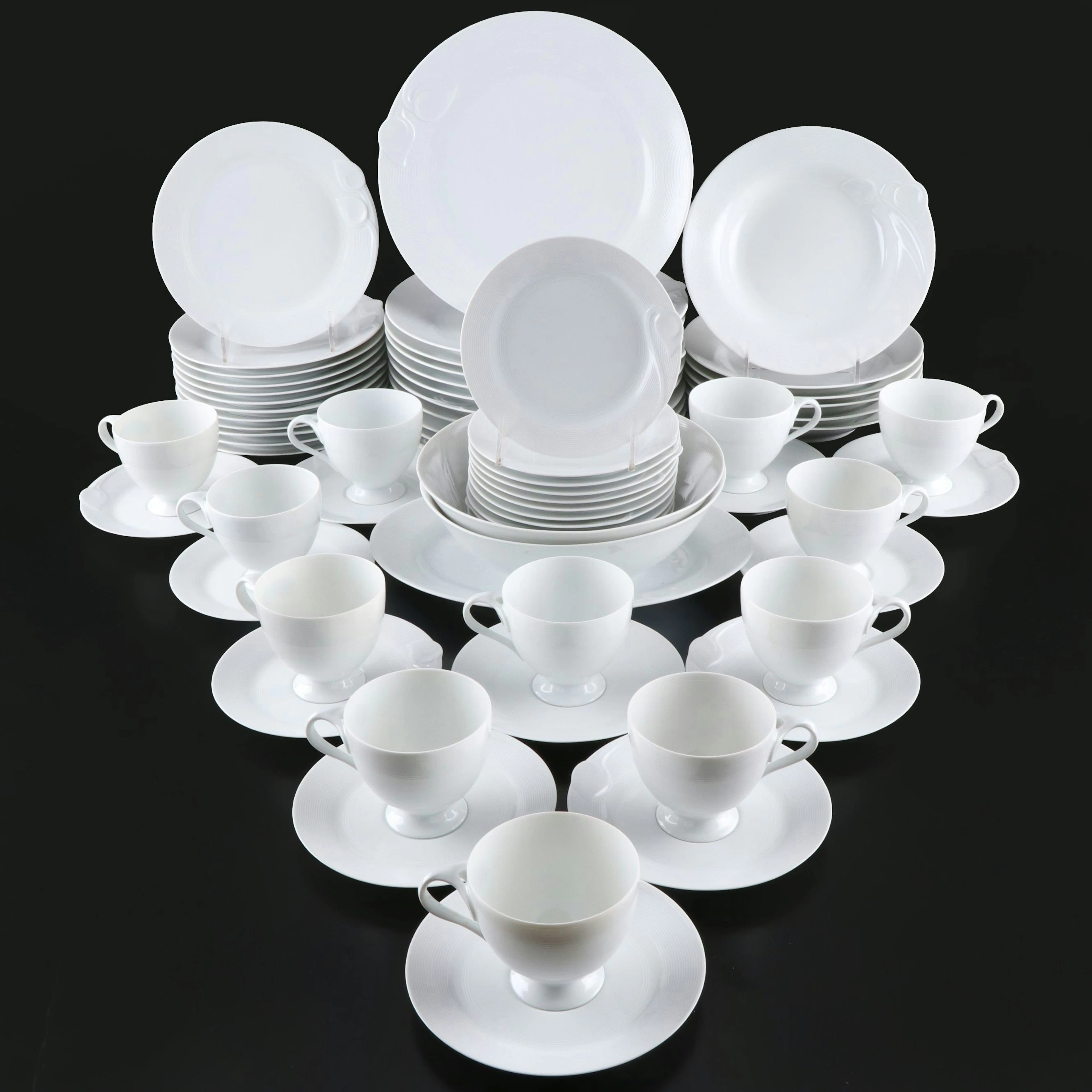 Hutschenreuther for Chloé "Fleuron" Porcelain Dinnerware, 1985-1992