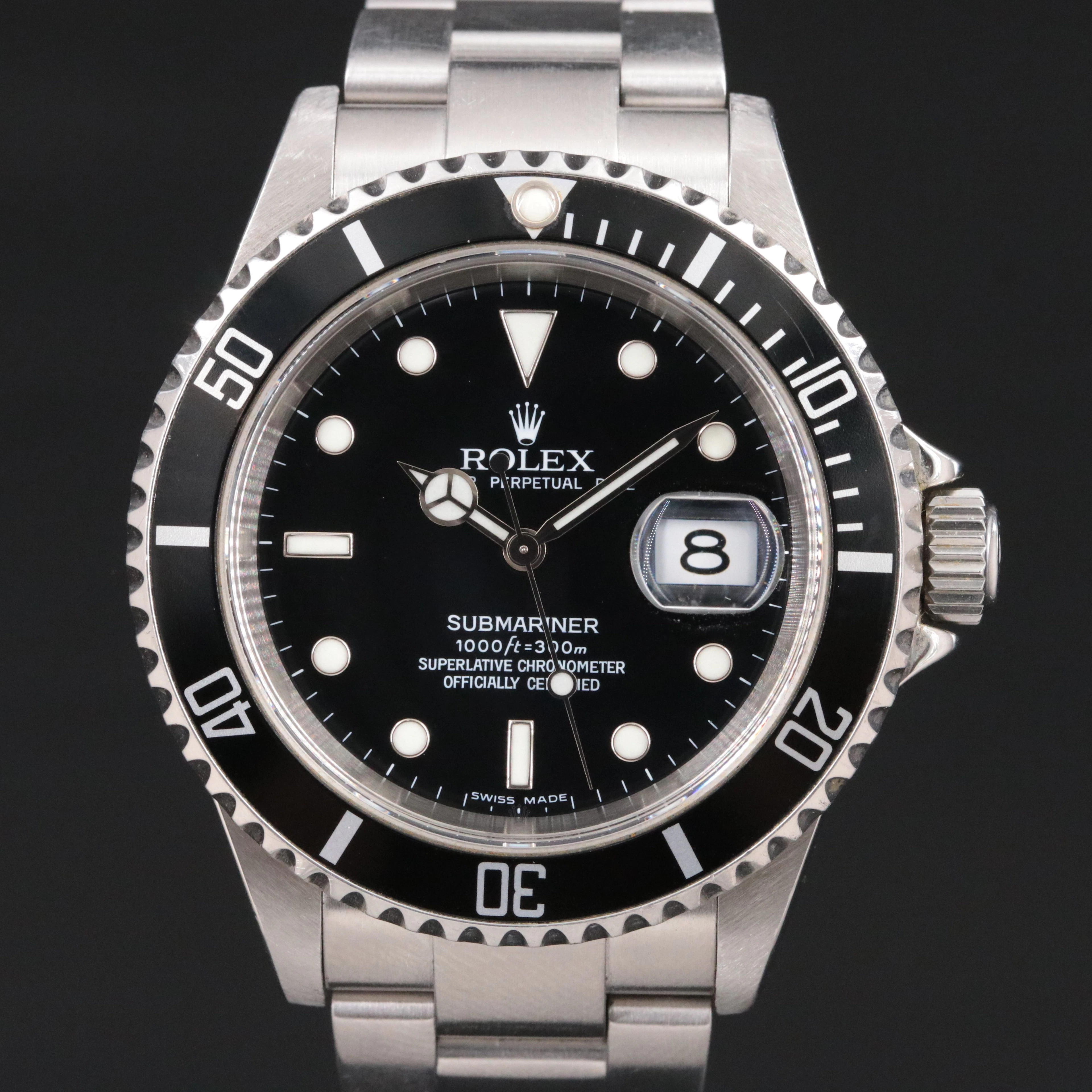 2005 Rolex Oyster Perpetual Date Submariner Model 16610T Watch