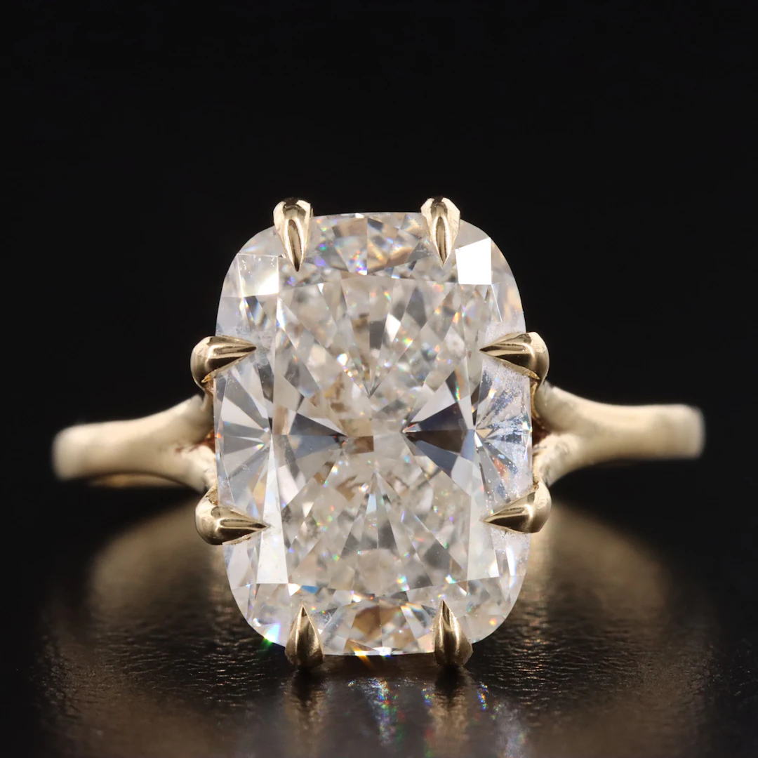 18K 5.00 CT Lab Grown Diamond Solitaire Ring with IGI Report