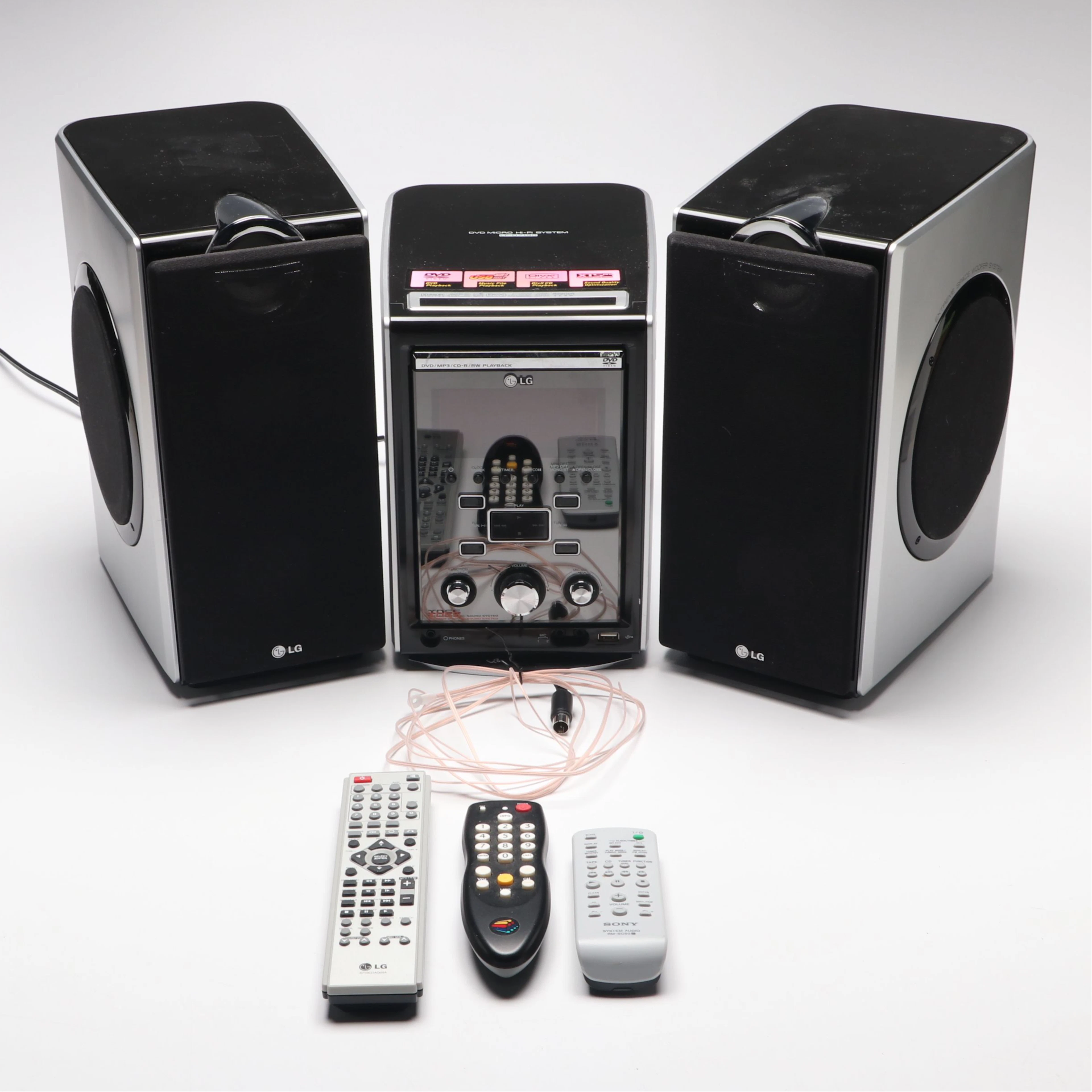 LG Model LF-D7150 DVD Micro Hi-Fi System