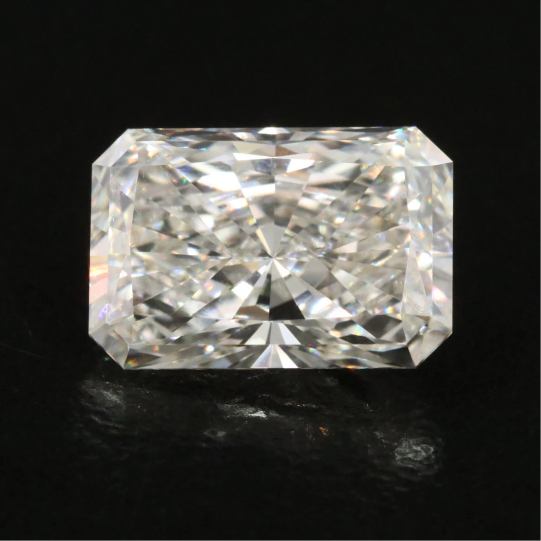 Loose 2.93 CT Lab Grown Diamond with IGI Report
