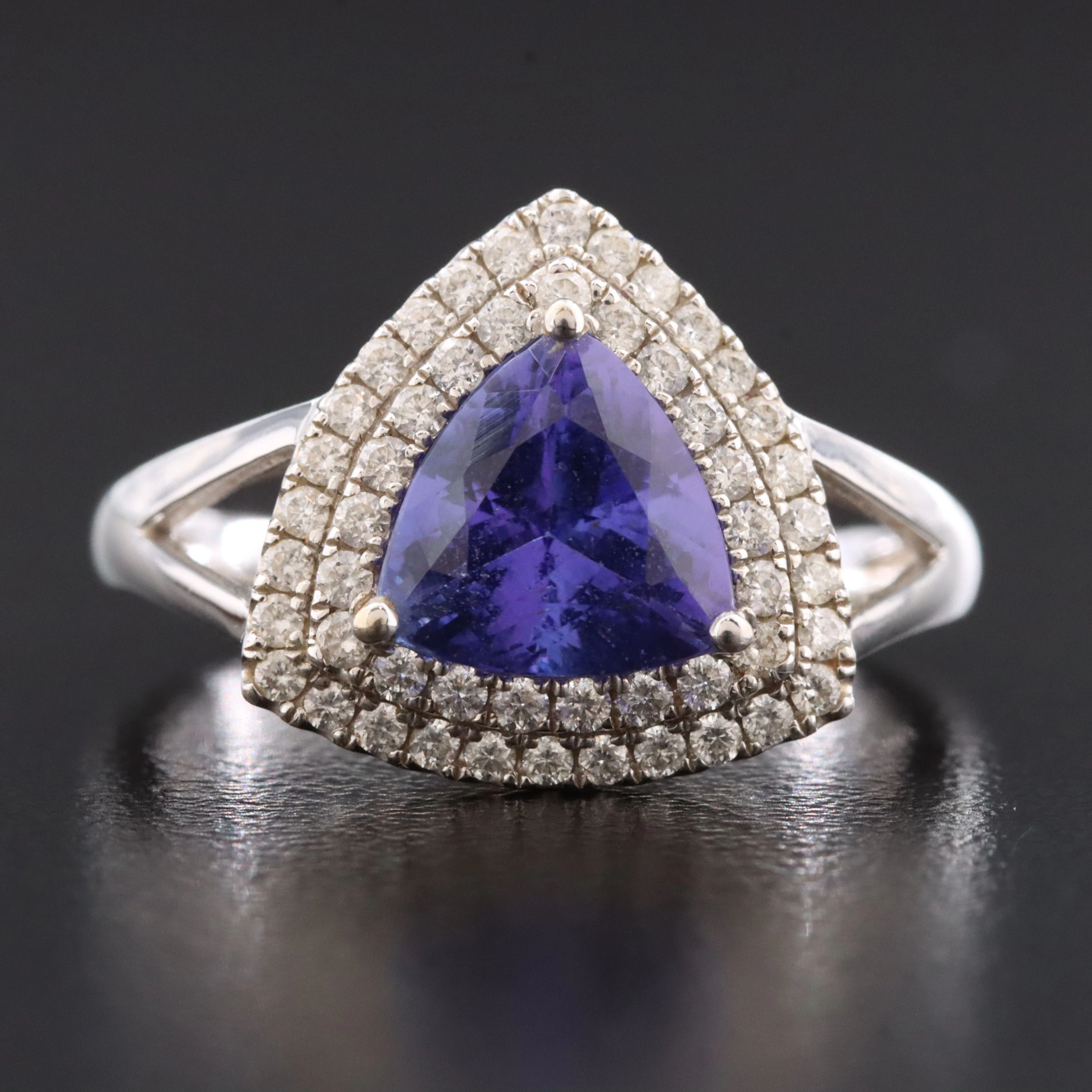 18K Tanzanite and Diamond Ring