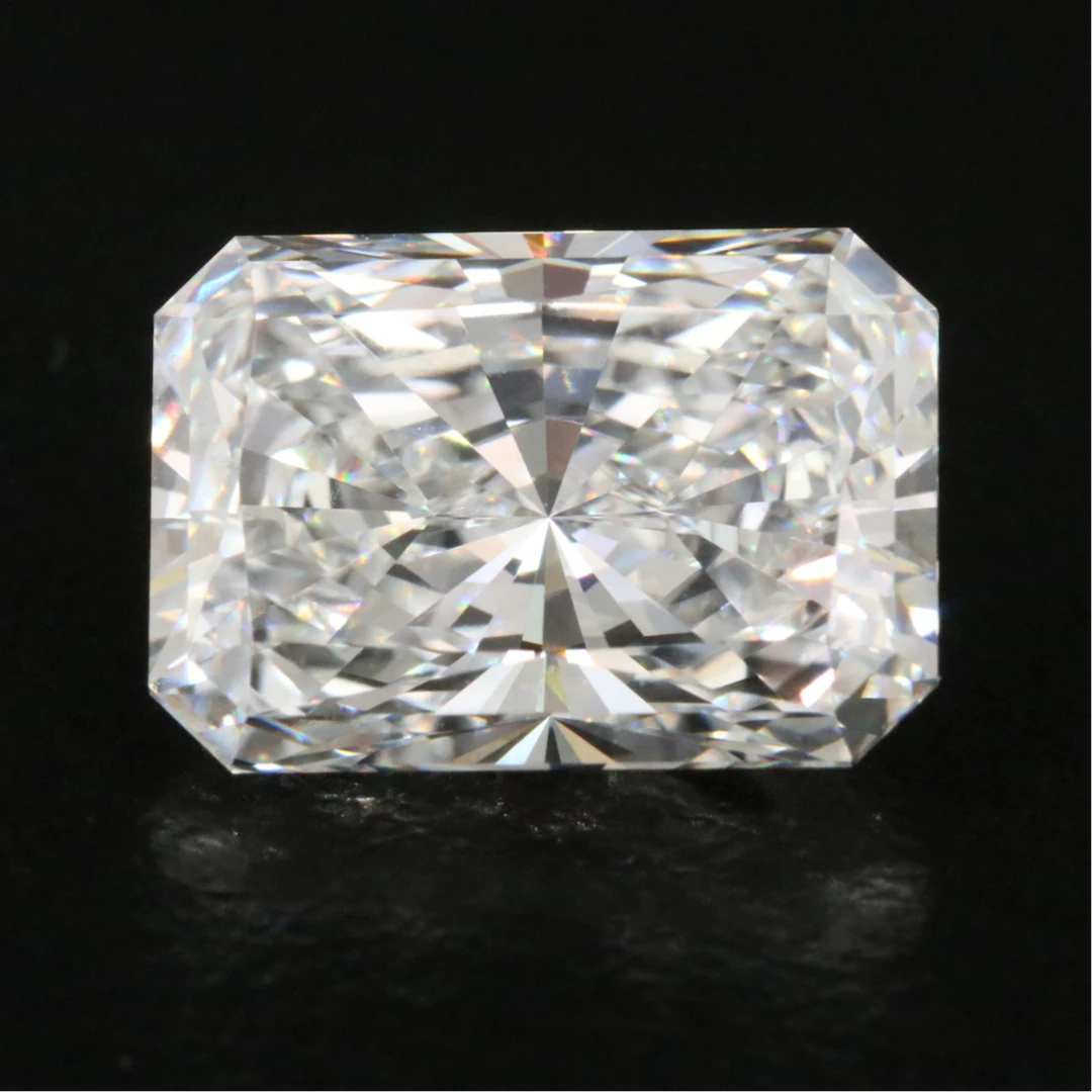Loose 4.10 CT Lab Grown Diamond with IGI Report