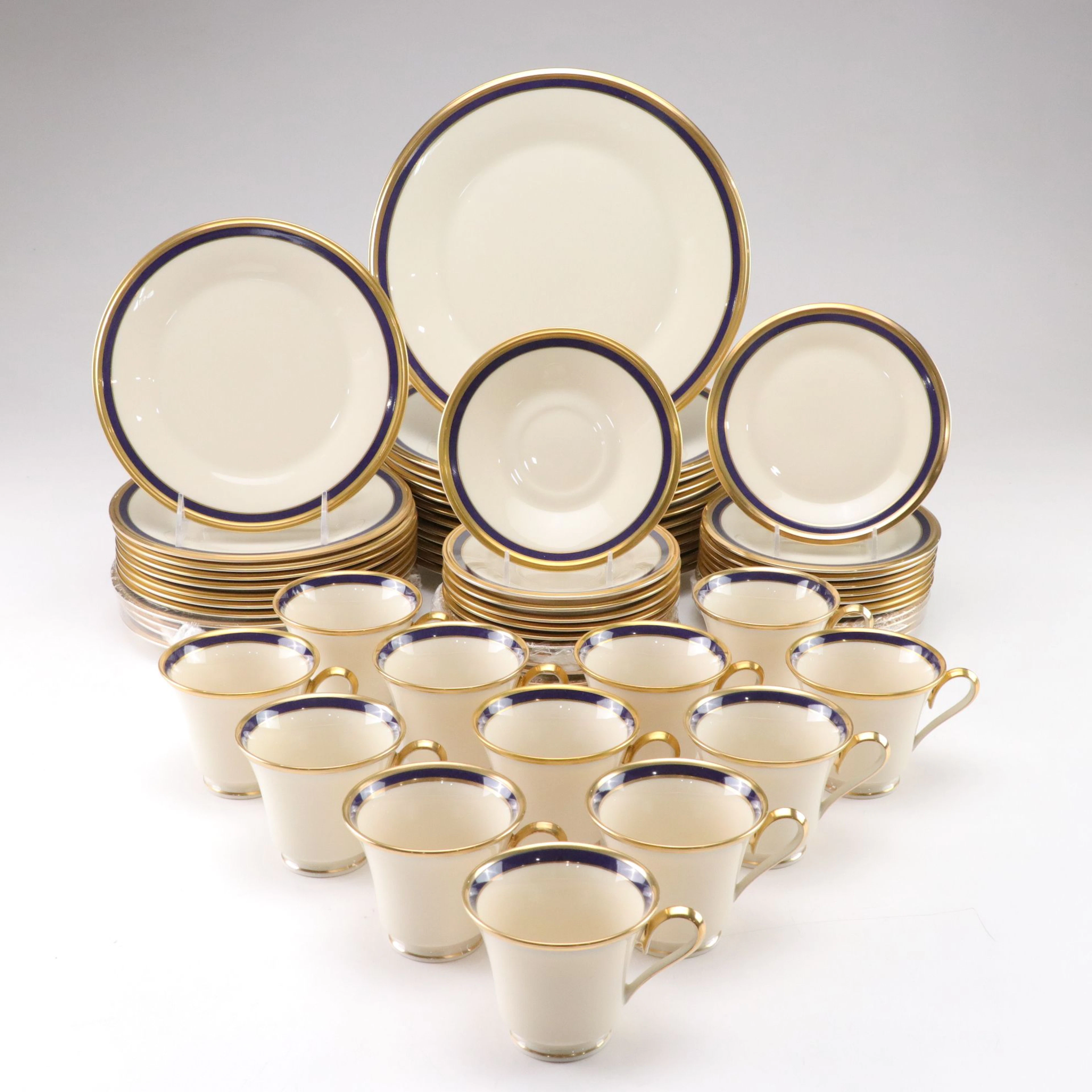 Lenox "Blue Royale" Bone China Dinnerware, 1981–1991