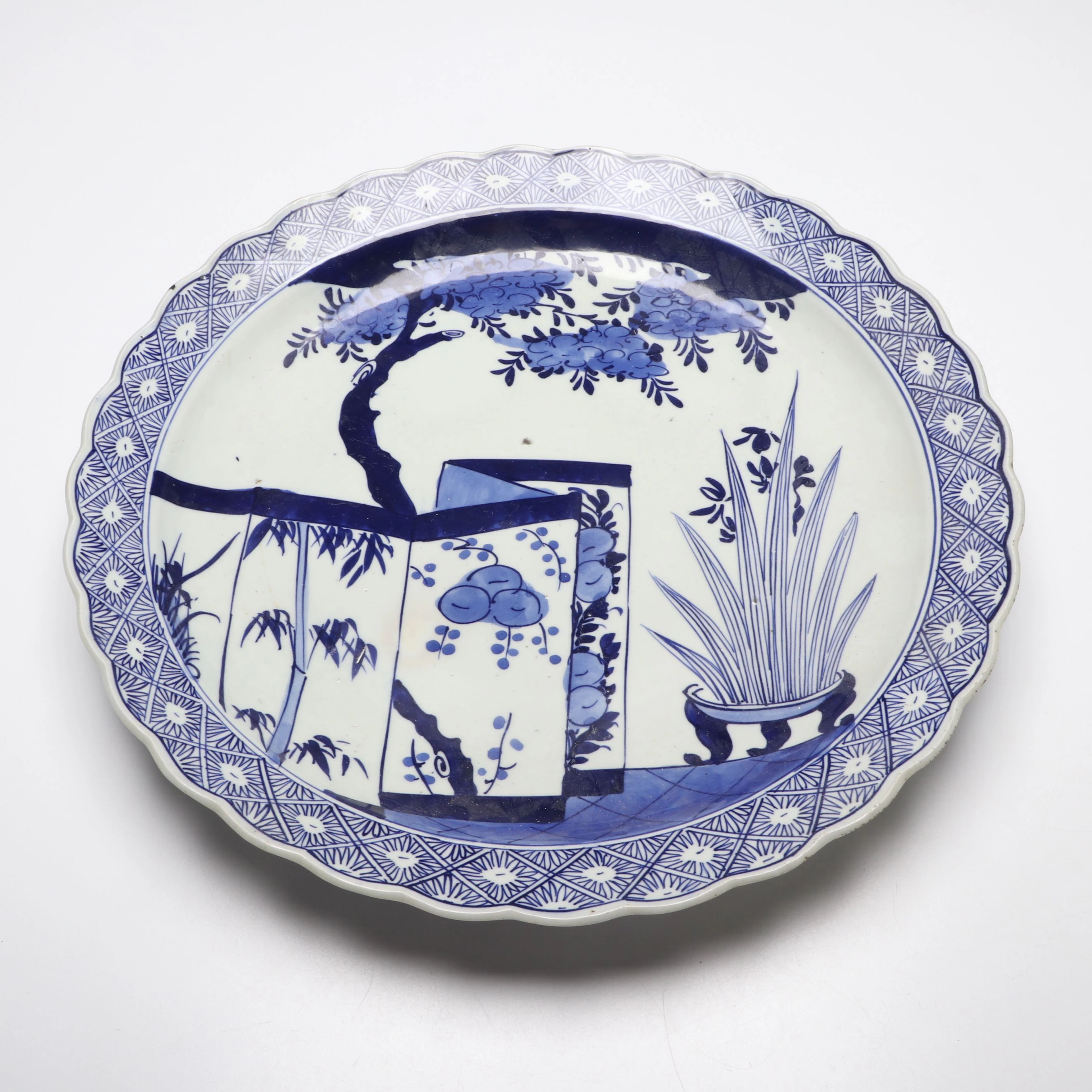 Chinese Export Blue on White Porcelain Round Tray, Late 19th C.