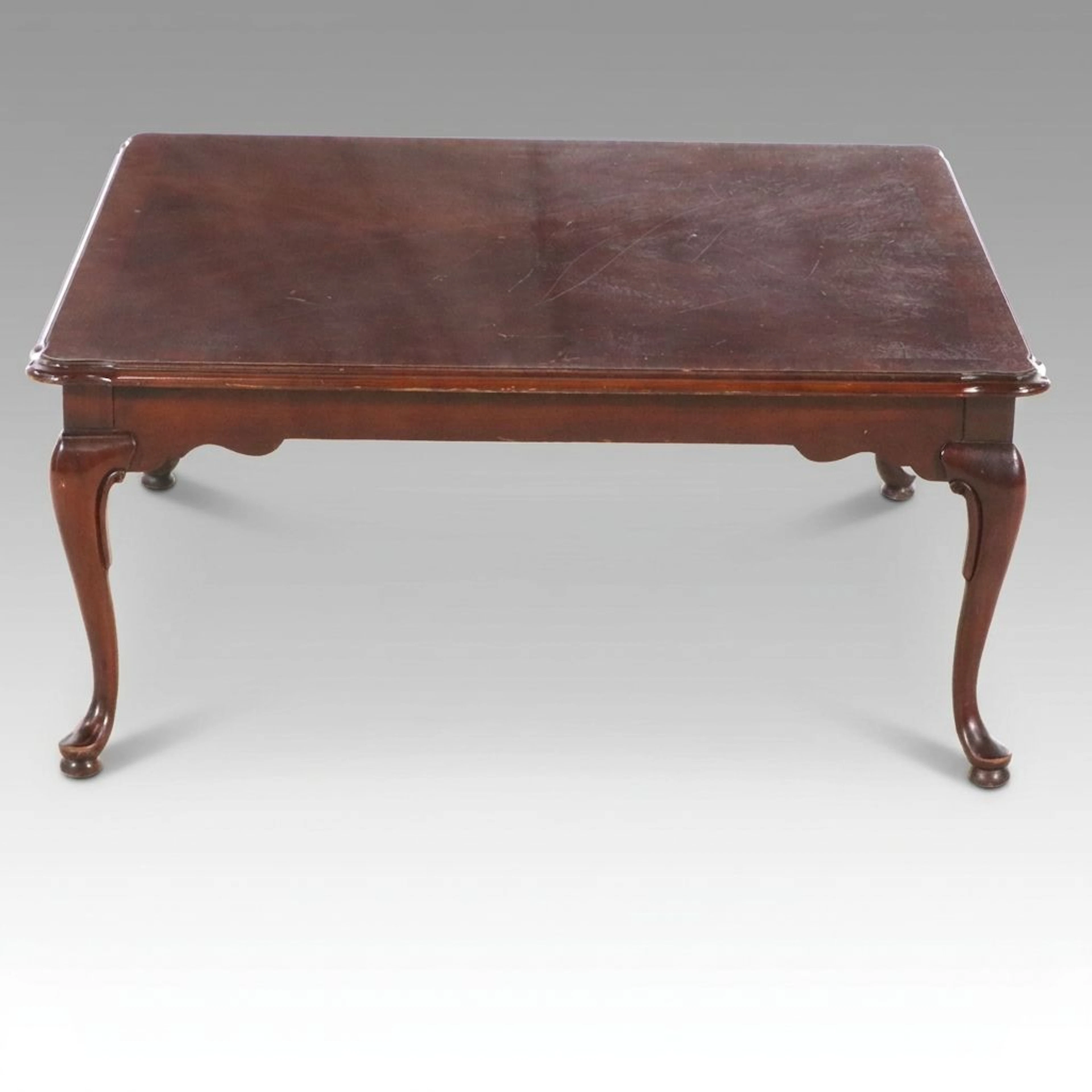 Queen Anne Style Mahogany Finish Coffee Table, Late 20th Century