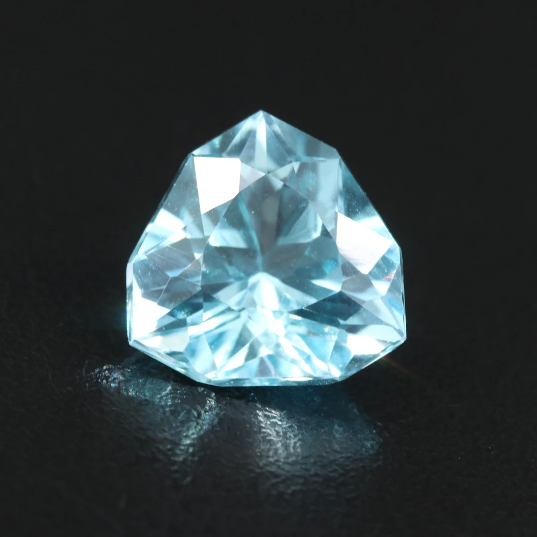 Loose 6.19 CT Swiss Blue Topaz