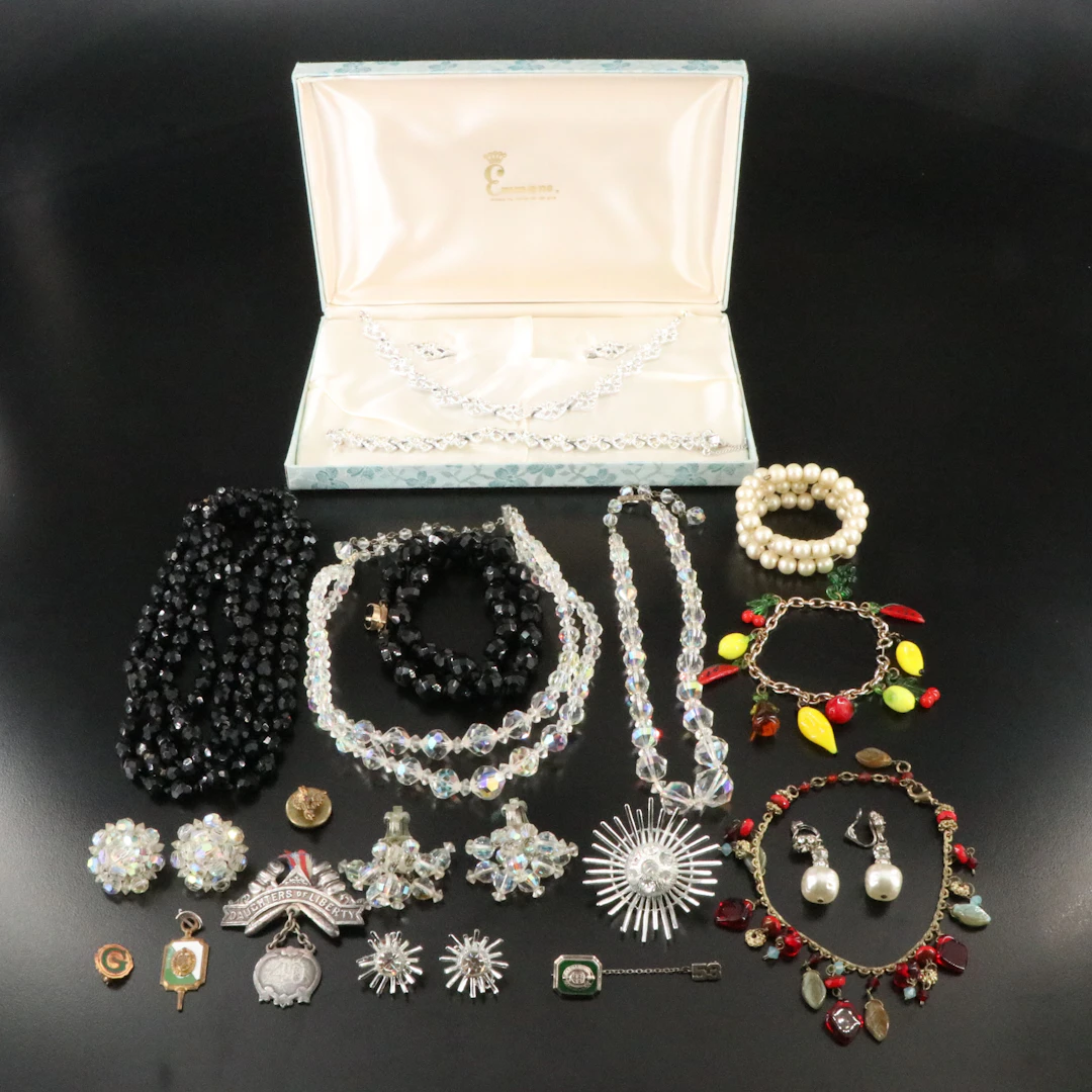 Emmons Jewelry Set and Laguna Featured in Vintage Jewelry
