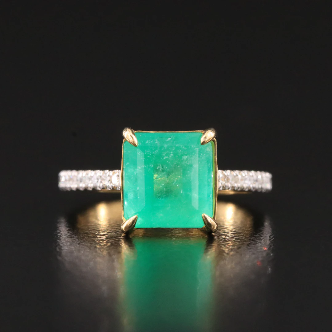14K 3.04 CT Colombia Emerald and Diamond Ring with IGI Report
