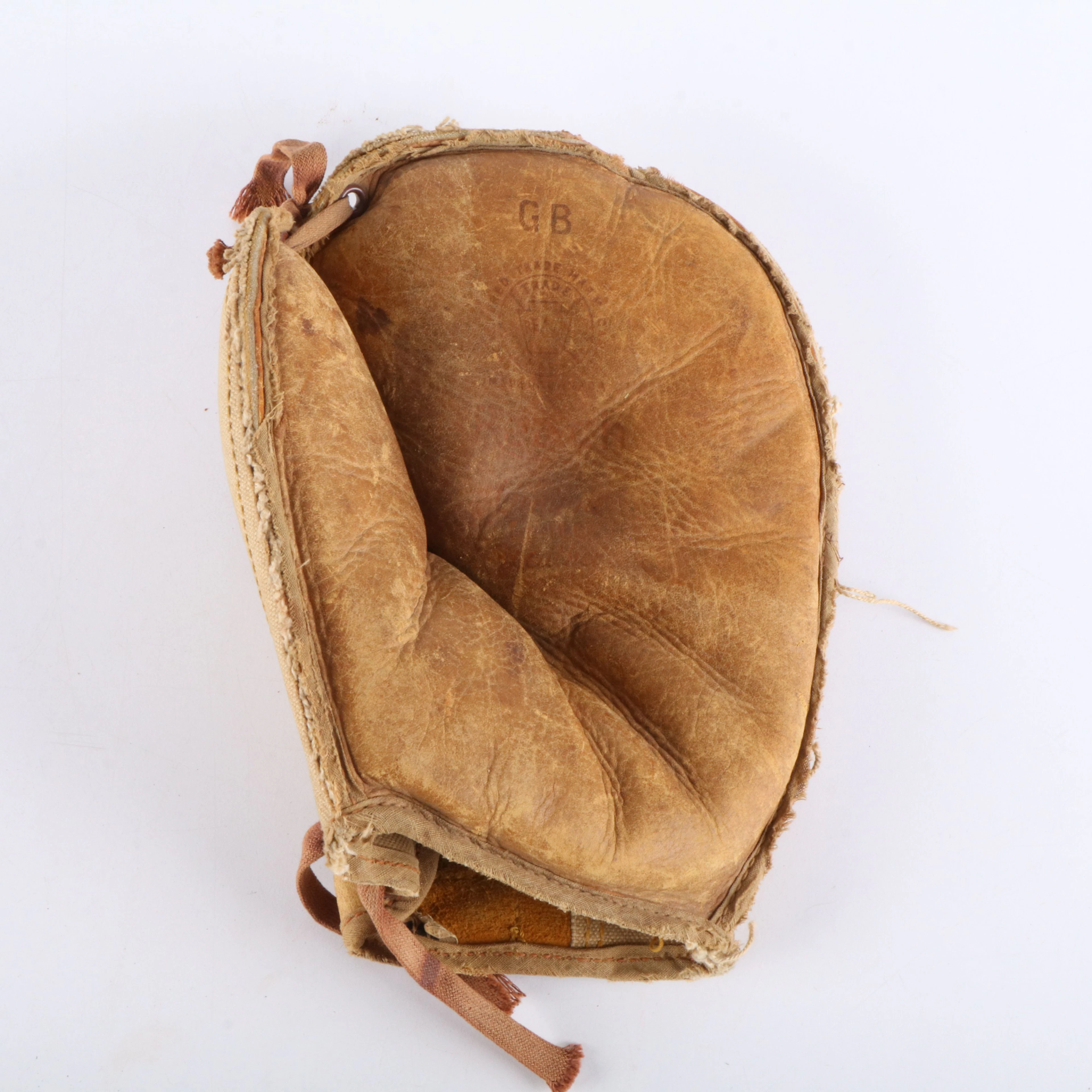Reach GB Canadian Baseman's Mitt, Early 20th Century