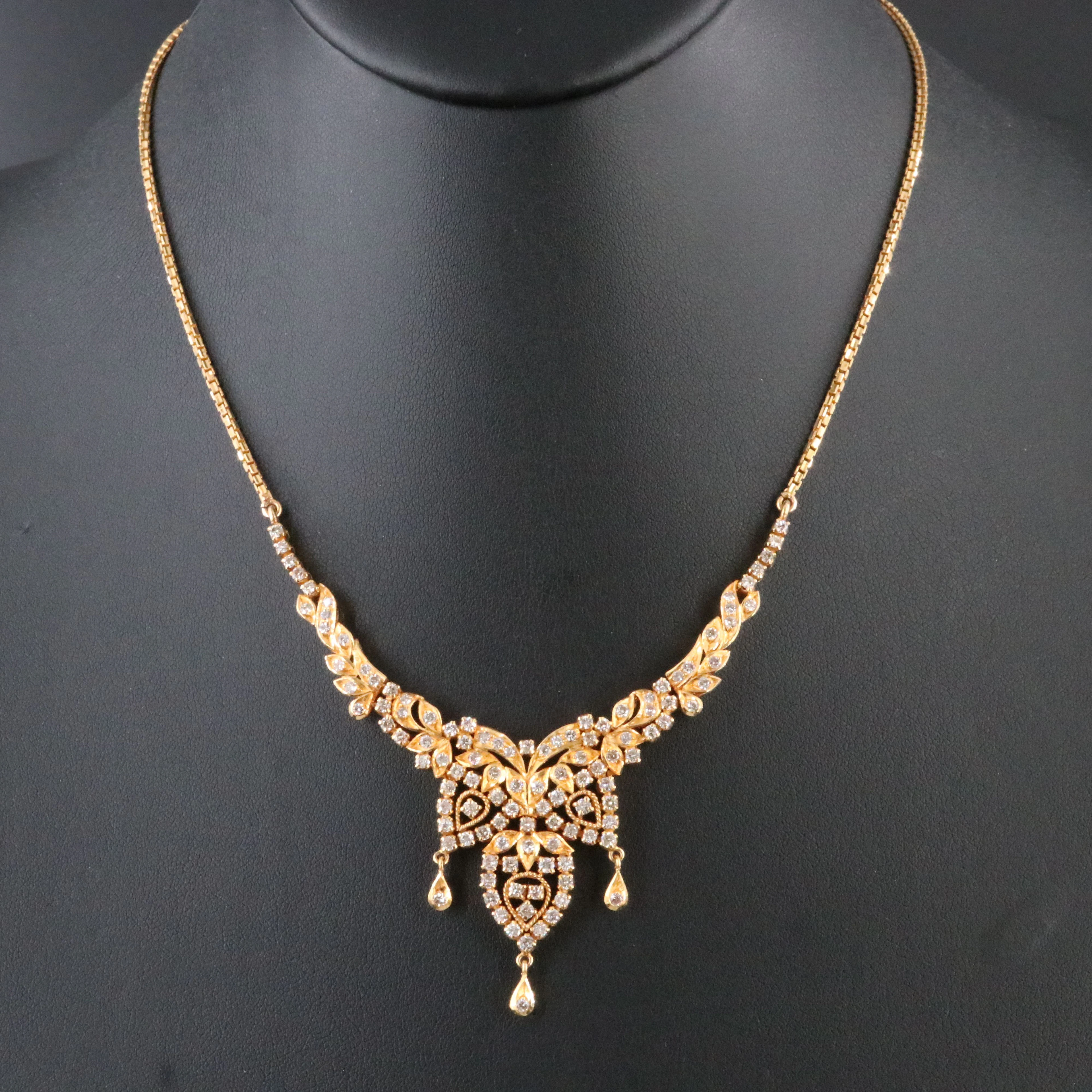 18K 2.98 CTW Diamond Necklace