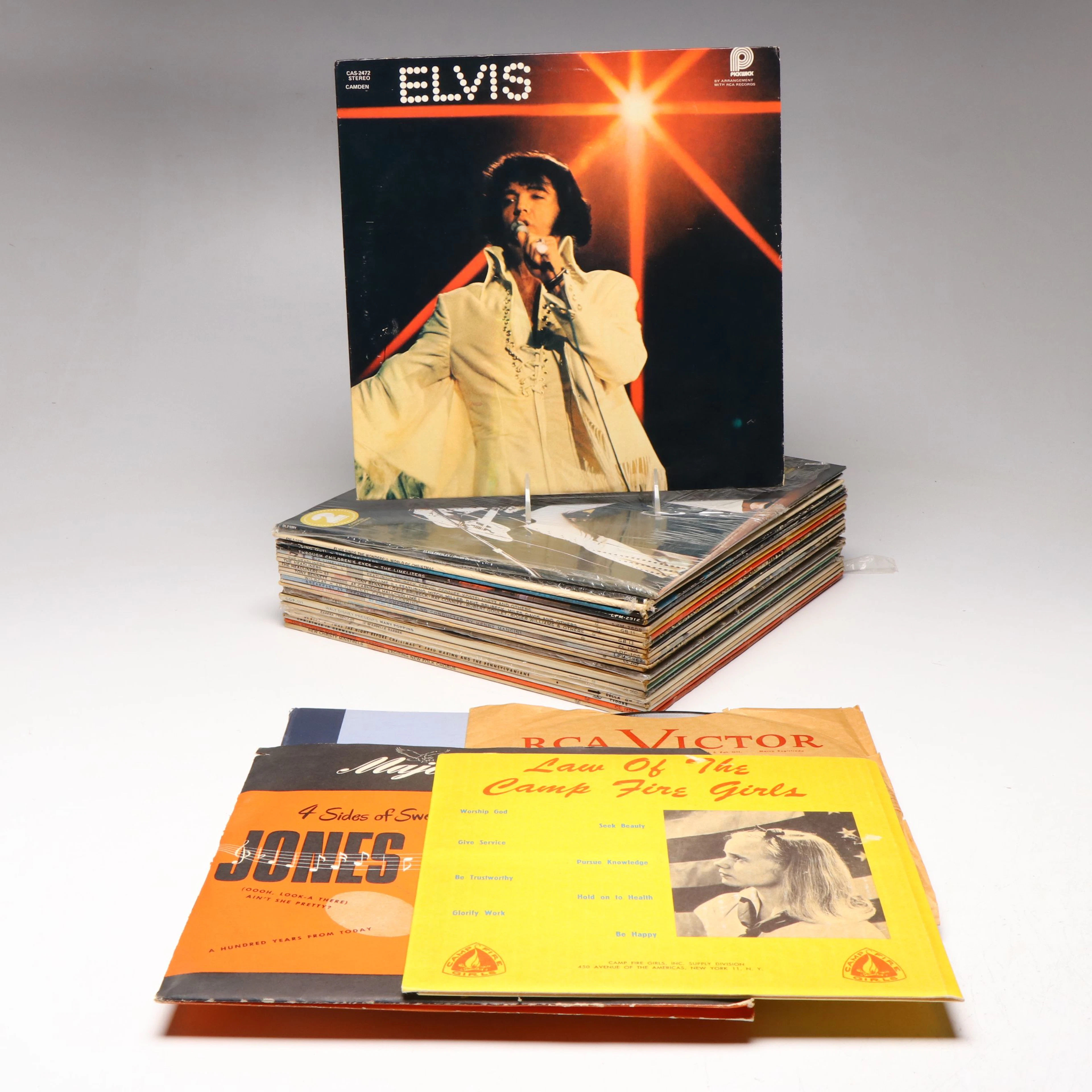 Elvis Presley, Tony Bennett and More Vinyl Record Albums