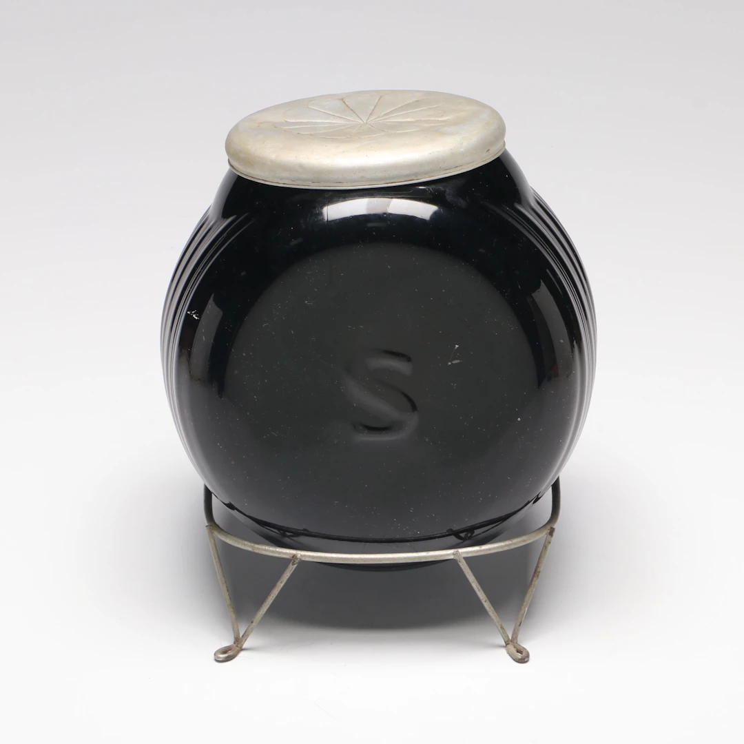 Black Glass Cookie Jar with Tin Lid
