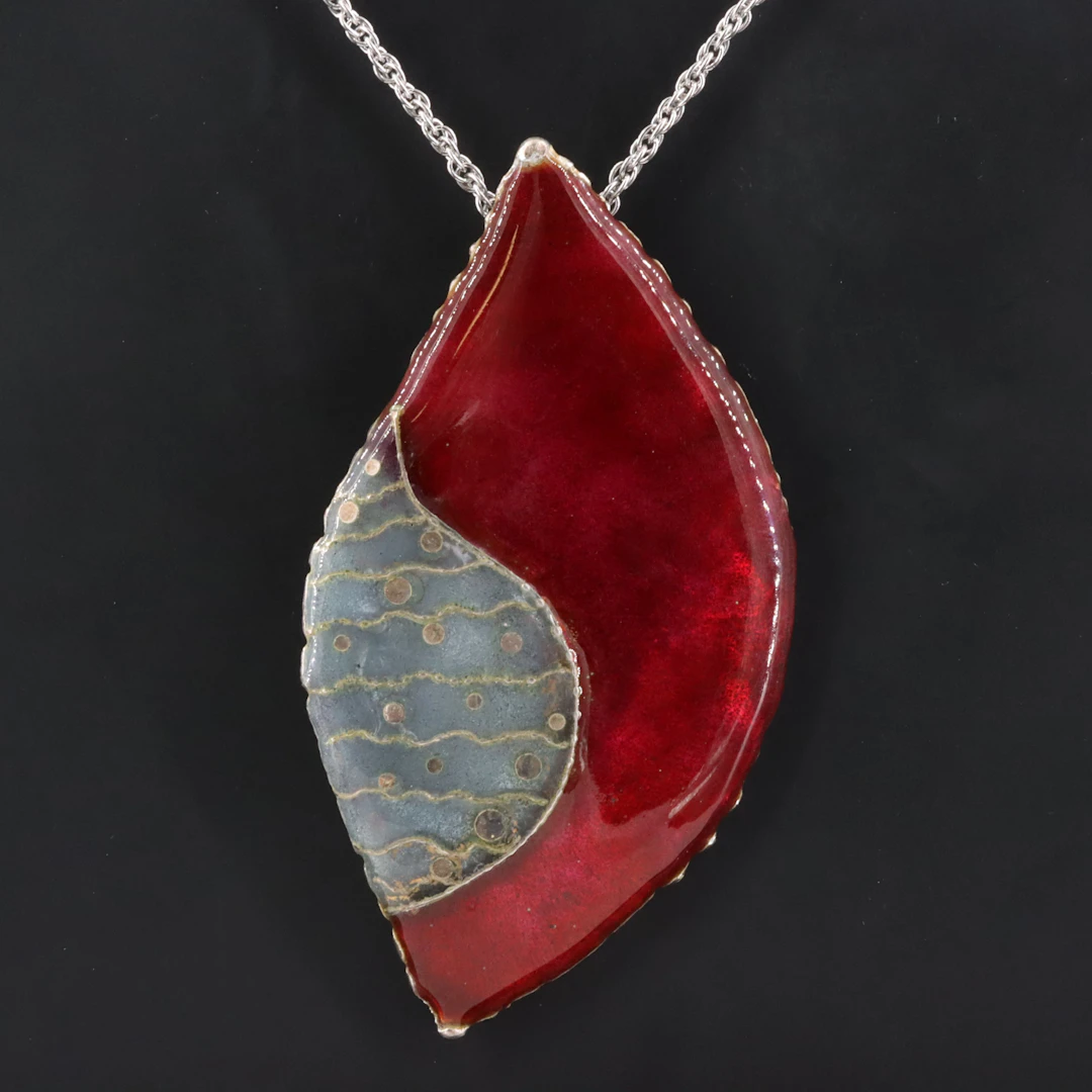 Hiromi Art Co. Cloisonné Enamel Pendant Necklace