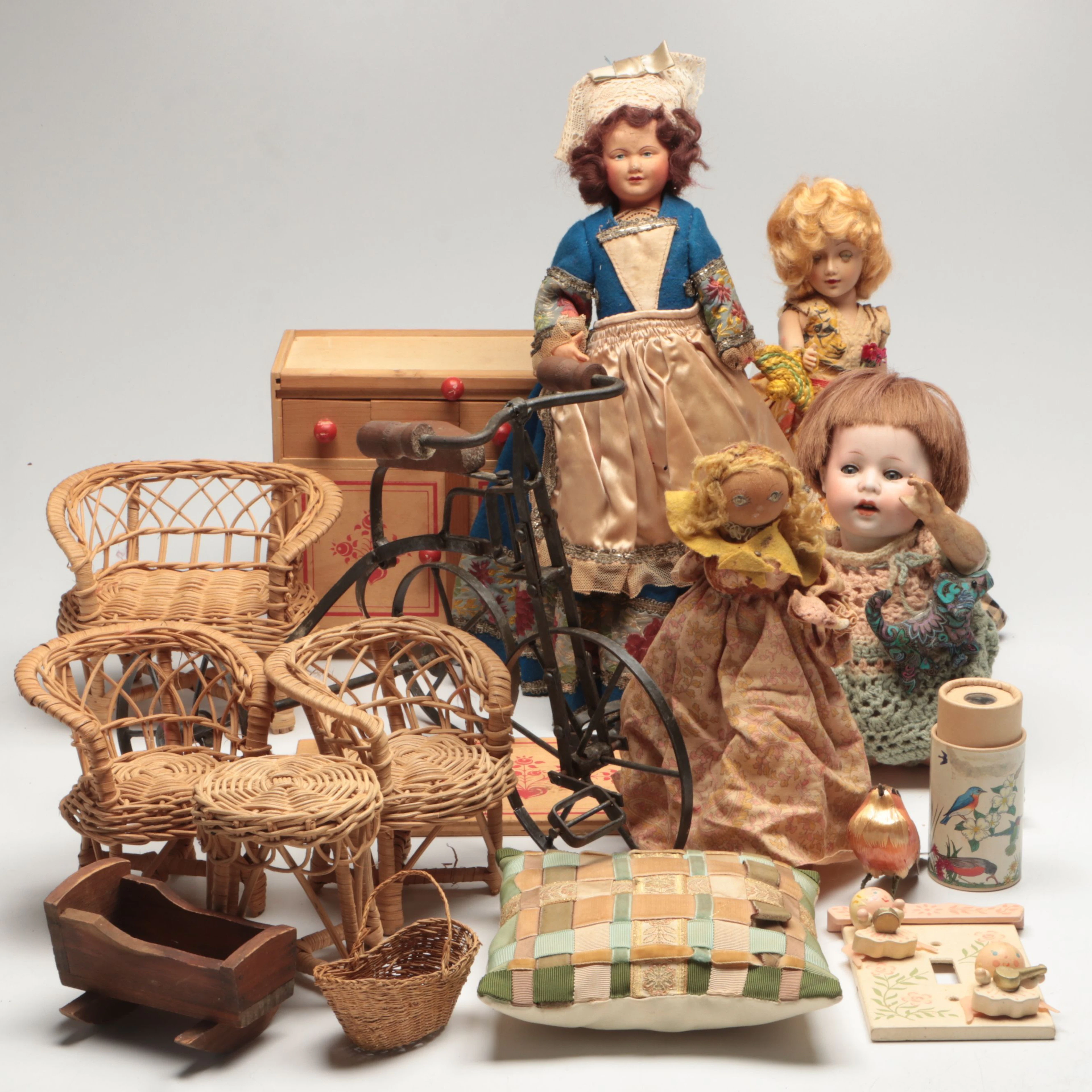 Doll Furniture, Accessories and Dolls, 20th Century