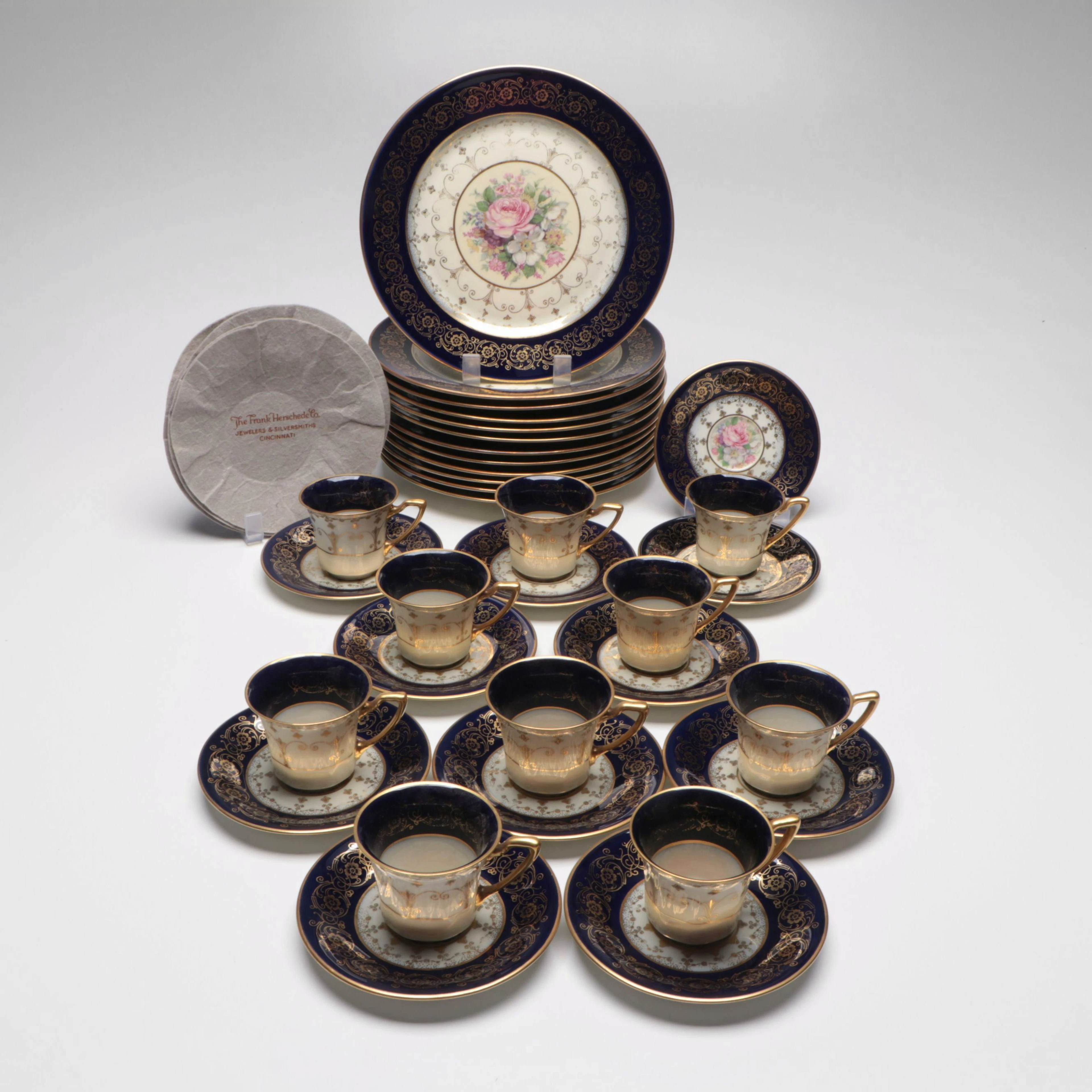 Rosenthal Porcelain Plates with Cups and Saucers, 1939-1956