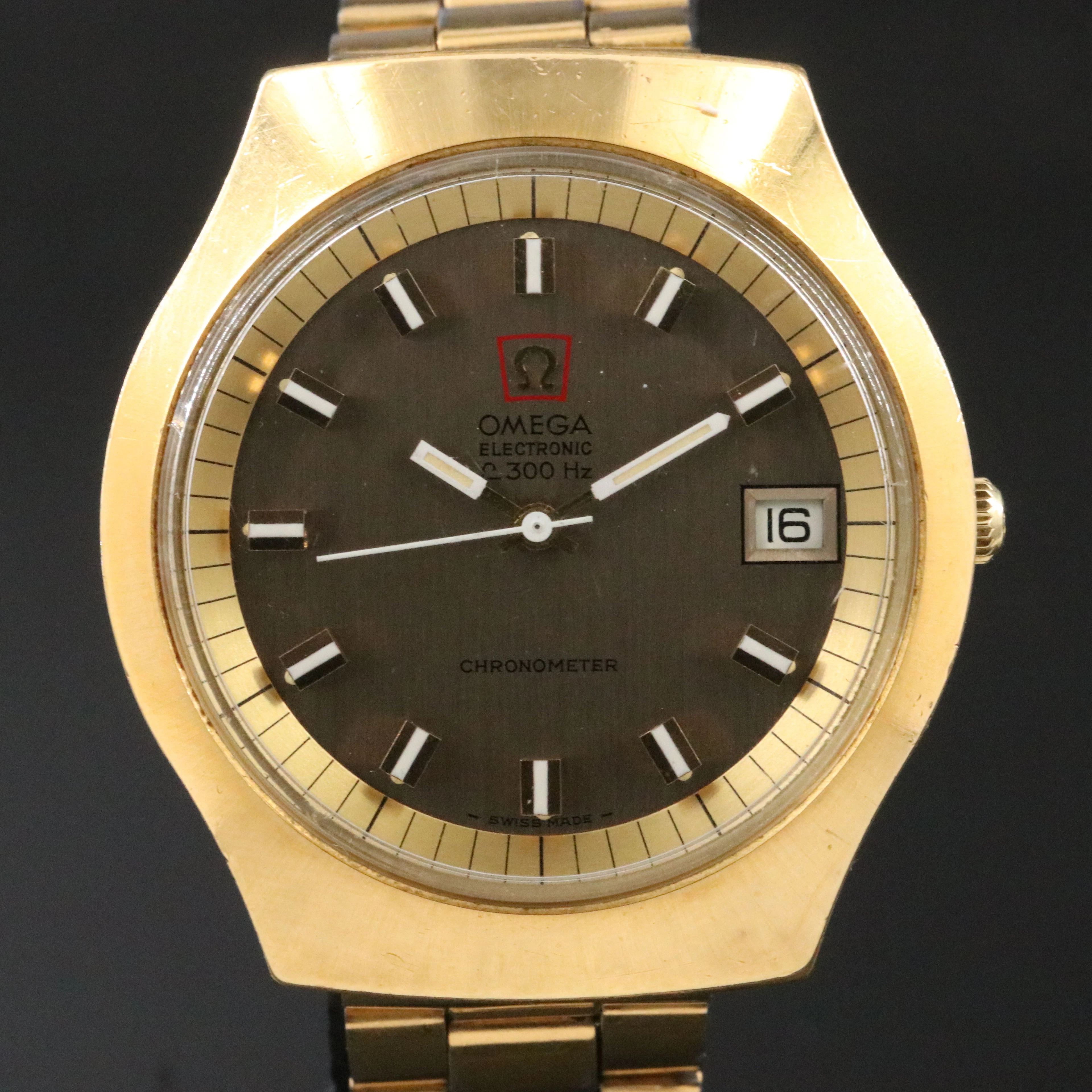 Omega Electronic F300 Hz Gold Tone Chronometer Watch #198.021