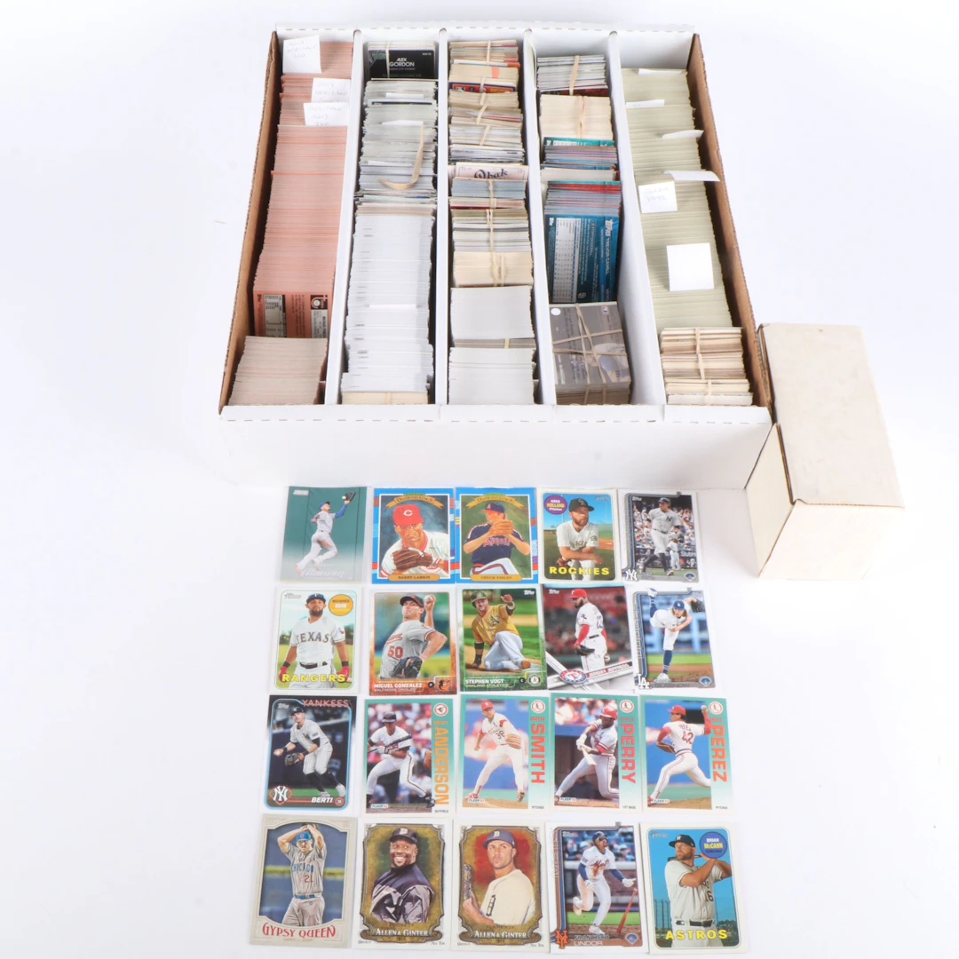 Large Box of Over 3,000 Baseball Cards