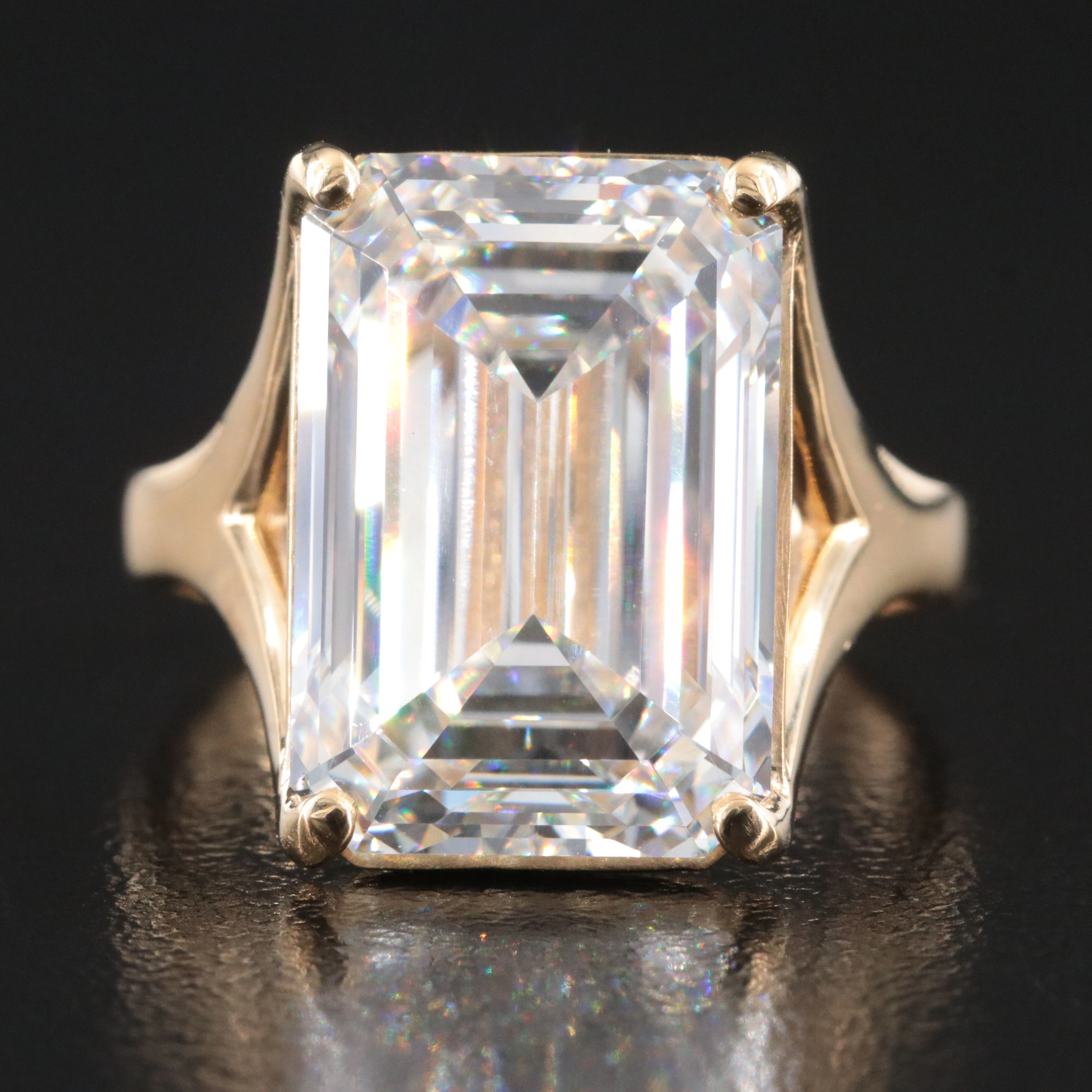 18K 12.40 CT Lab Grown Diamond Solitaire Ring with IGI Report