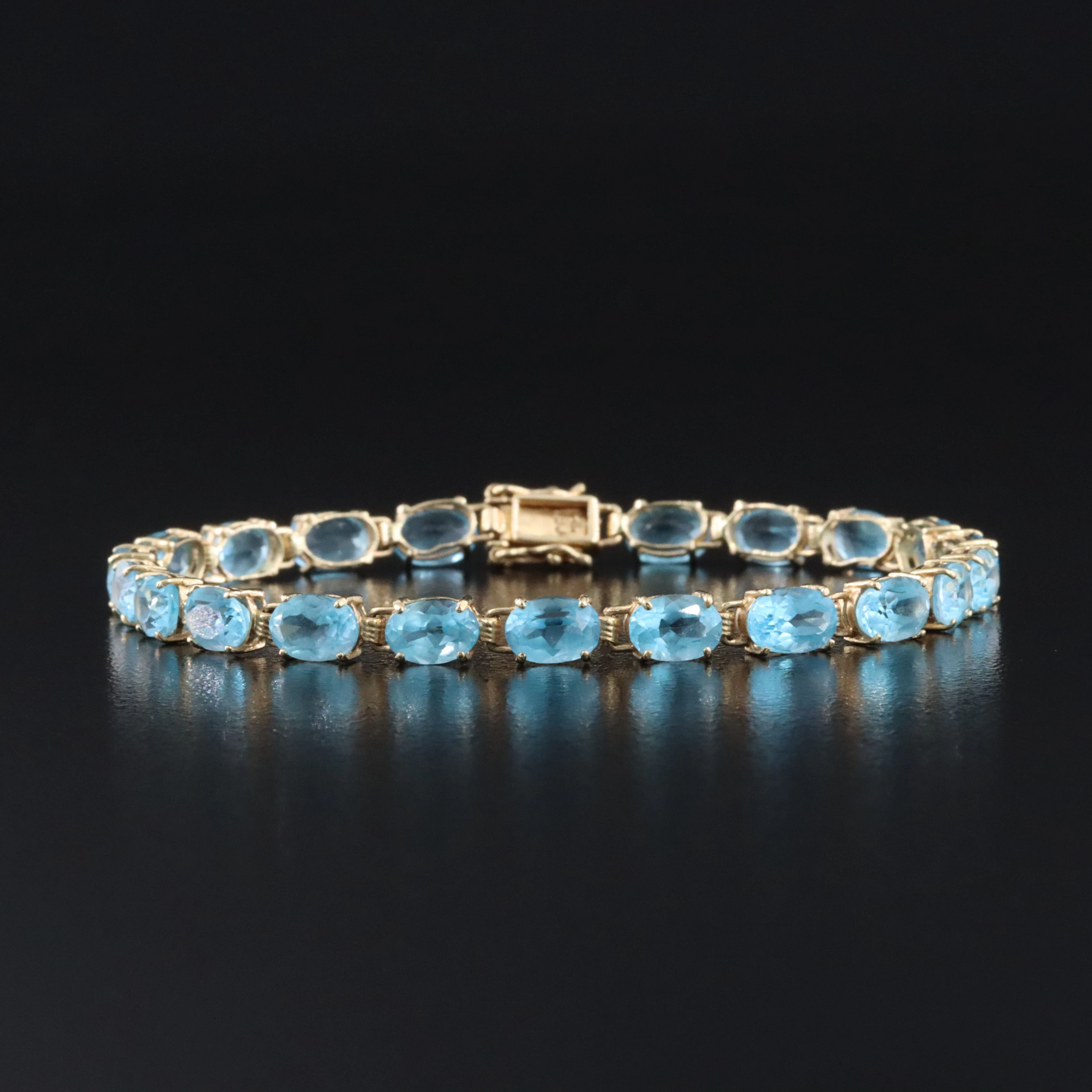14K Topaz Line Bracelet