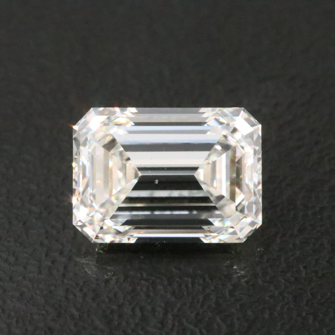 Loose 3.06 CT Lab Grown Diamond with IGI Report
