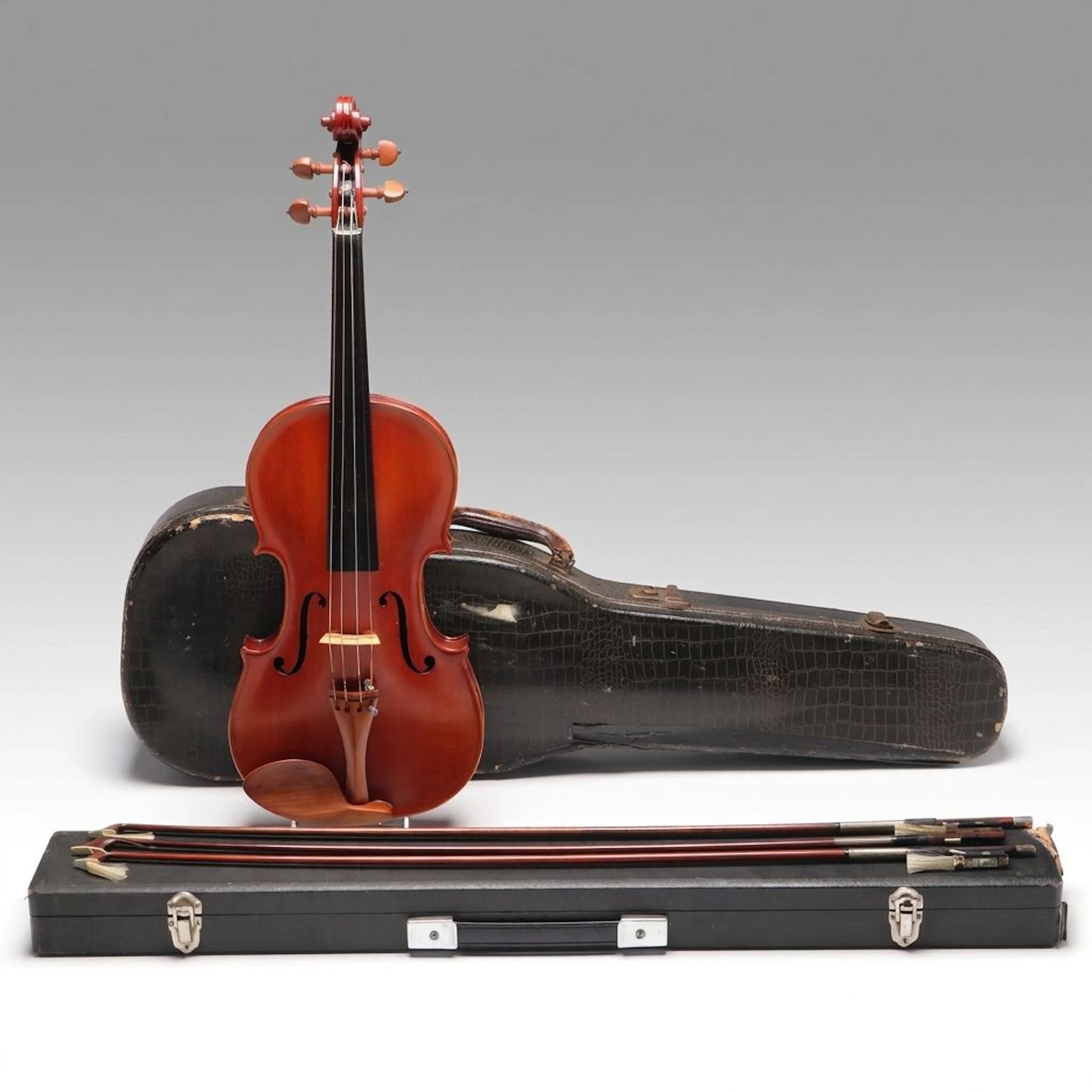 Vintage Flamed Maple 4/4 Size Violin with Bow and Custom Cases