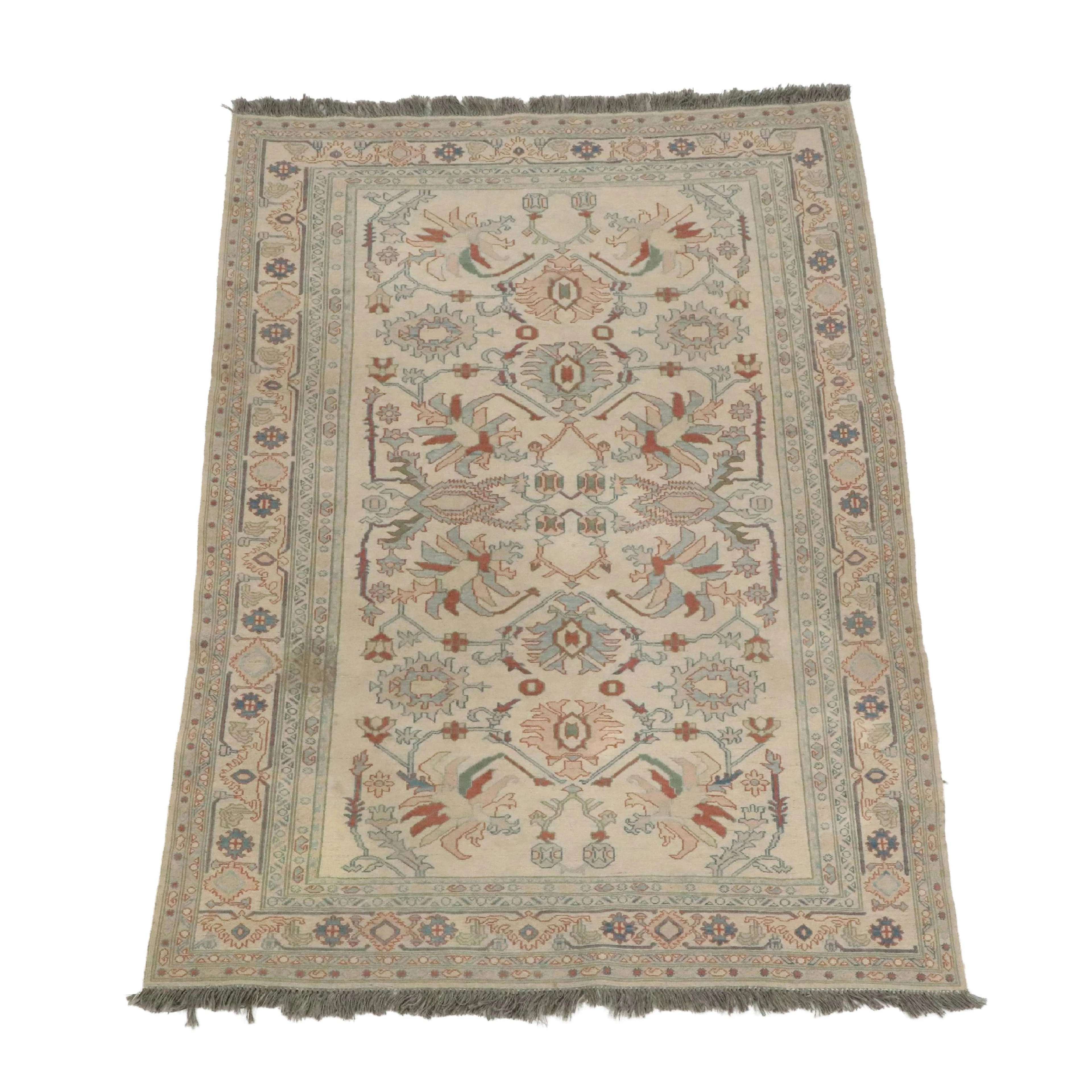 4'8 x 6'9 Handwoven Indian Soumak Area Rug