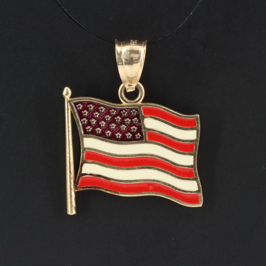 10K Enamel American Flag Pendant