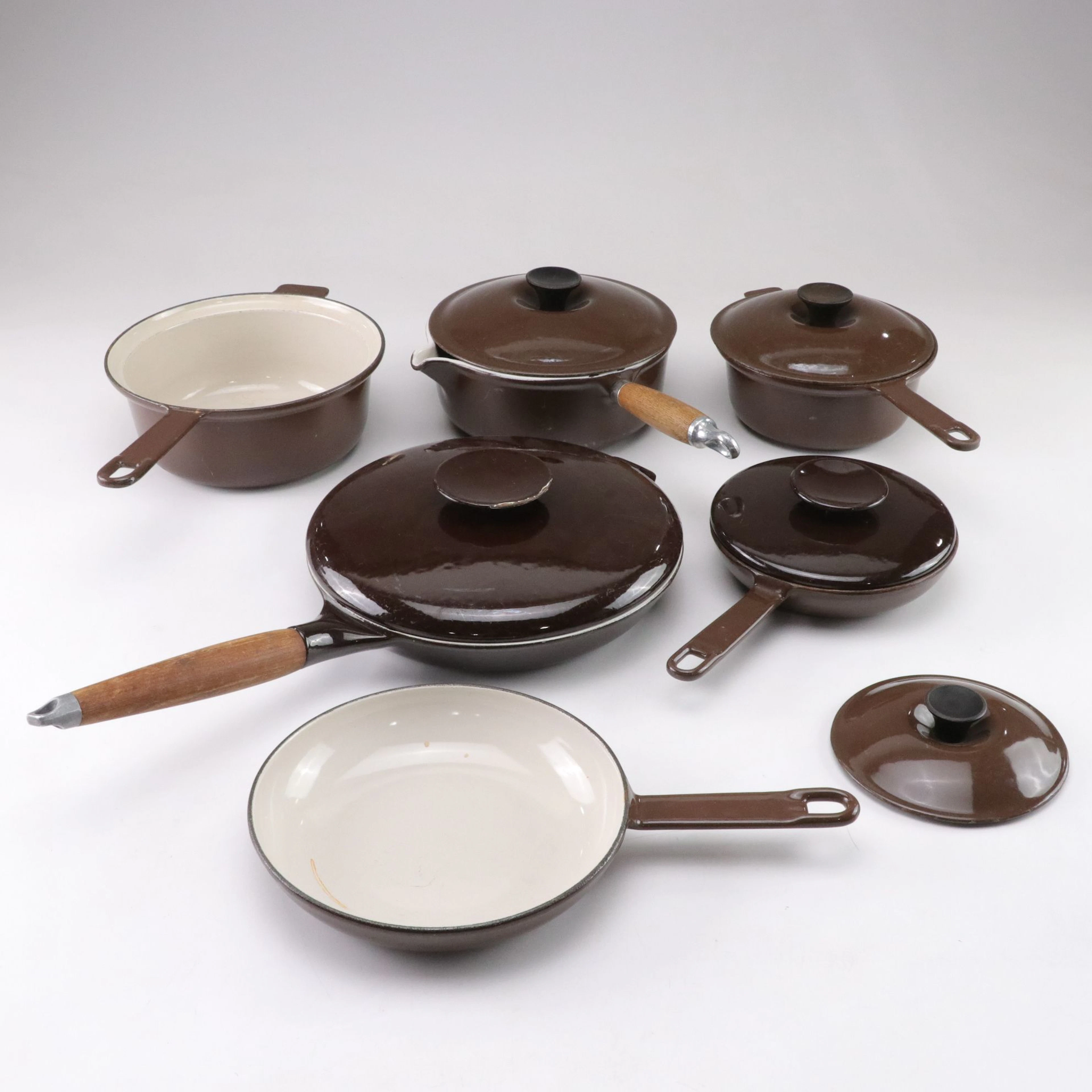 Le Creuset, Cousances, Copco, & Other Skillets, Saucepans, & Frying Pans