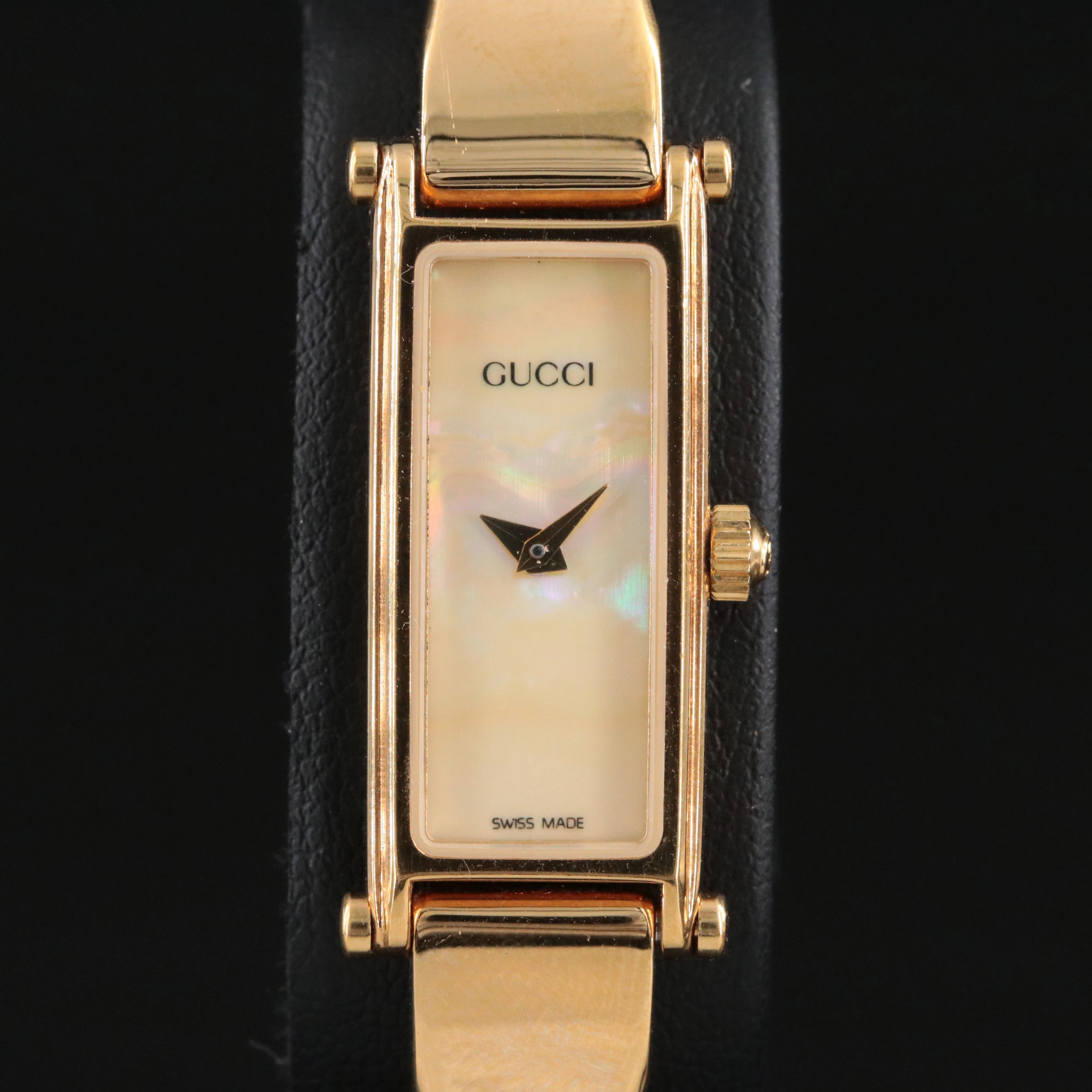 Classic Gucci M.O.P. Dial Bangle Horsebit Bracelet Quartz Watch