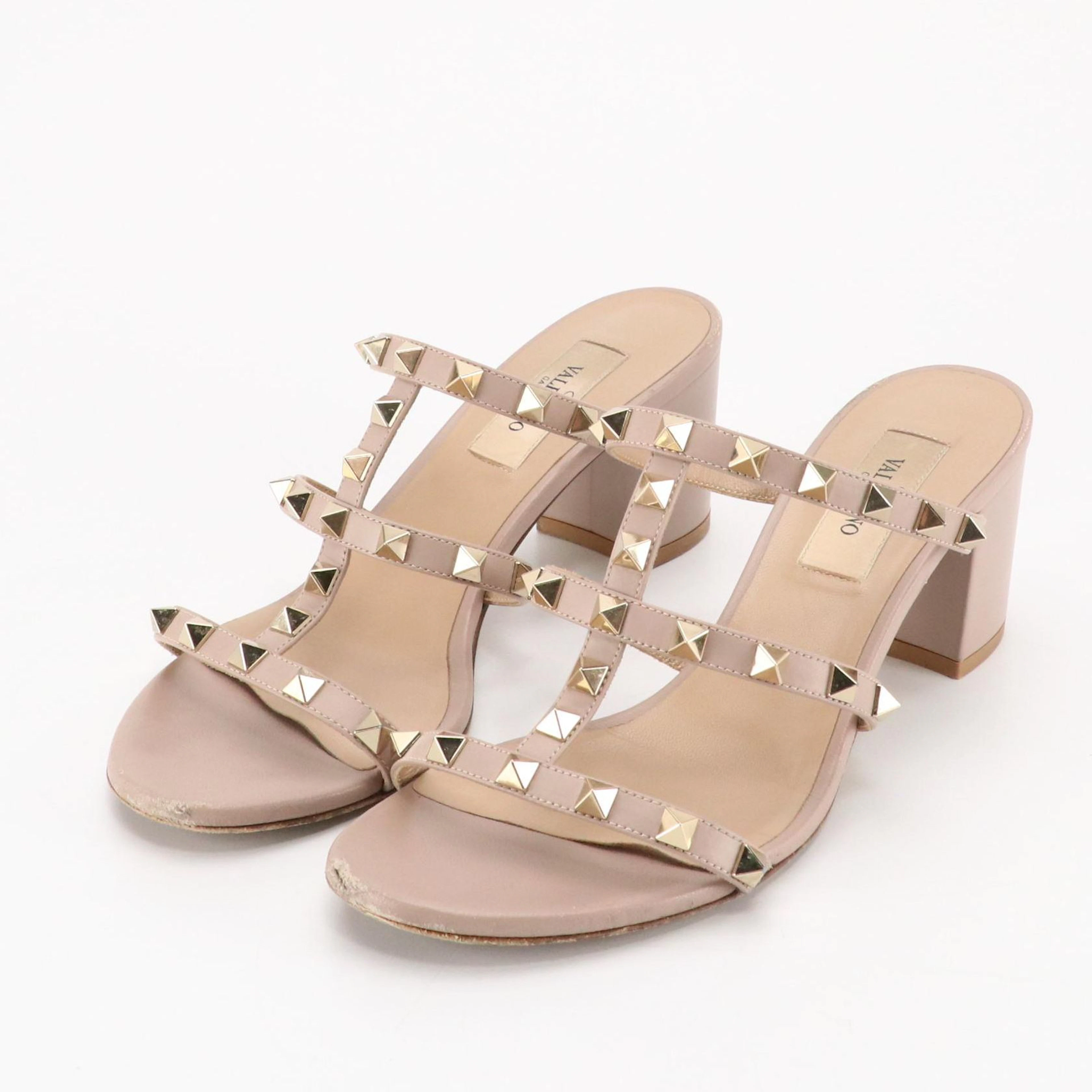 Valentino Garavani Rockstud Block-Heel Sandals in Beige Calfskin Leather