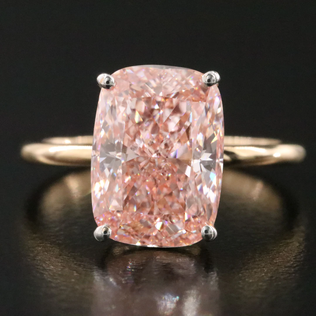 18K 4.53 CT Lab Grown Fancy Vivid Pink Diamond Ring with IGI Report