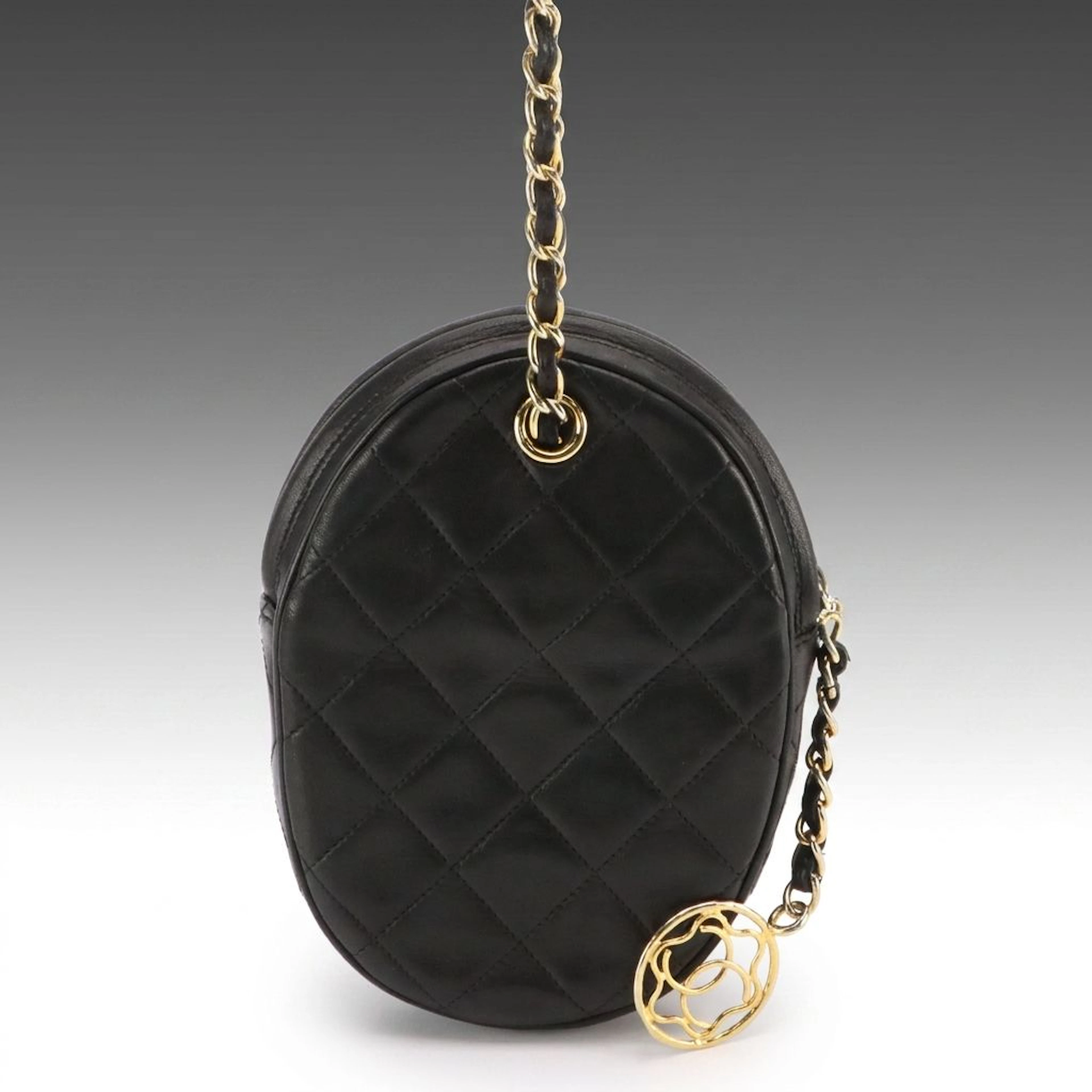 Chanel Oval Chain Link Shoulder Bag in Black Diamond Stitched Lambskin Leather