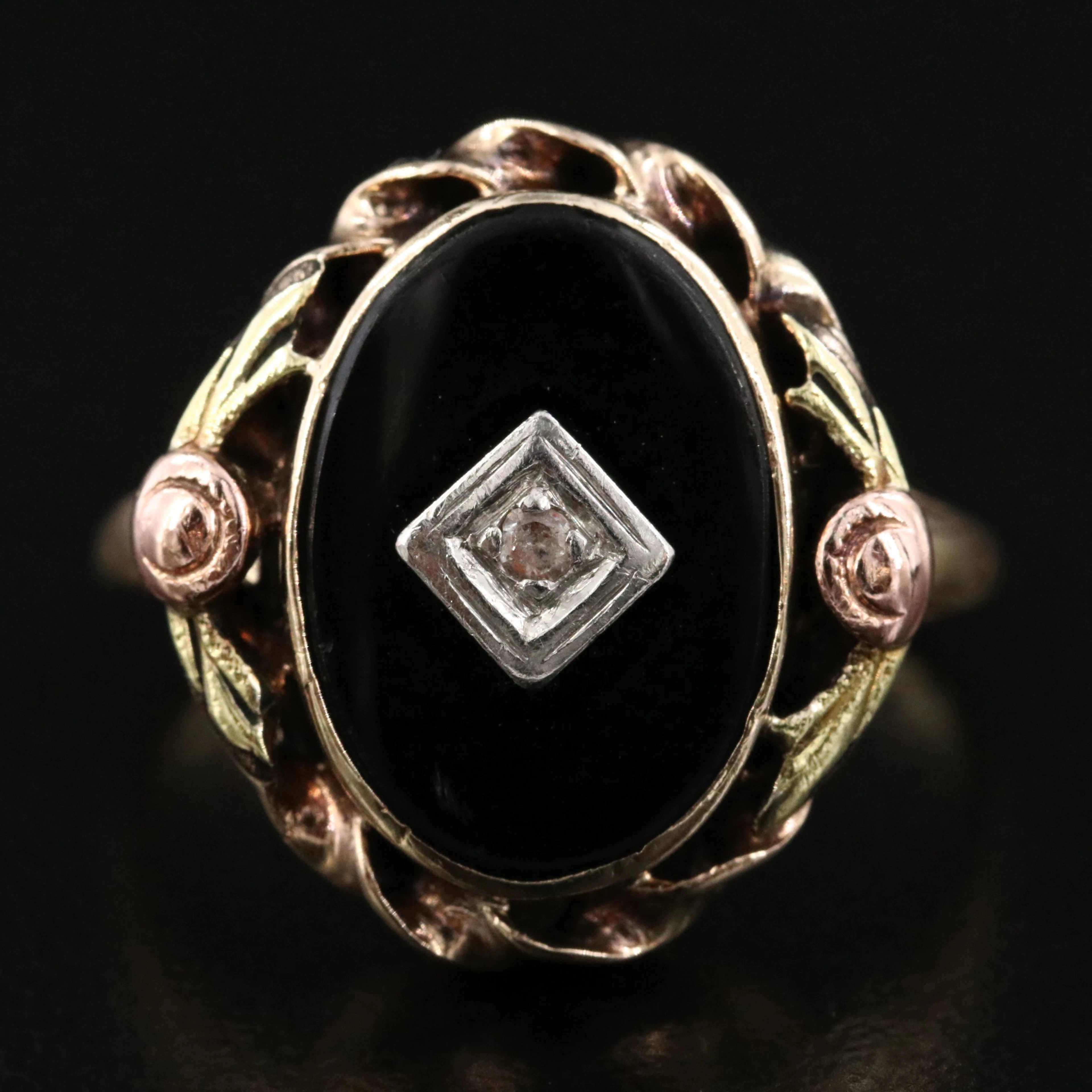 10K Black Onyx and White Sapphire Oval Ring