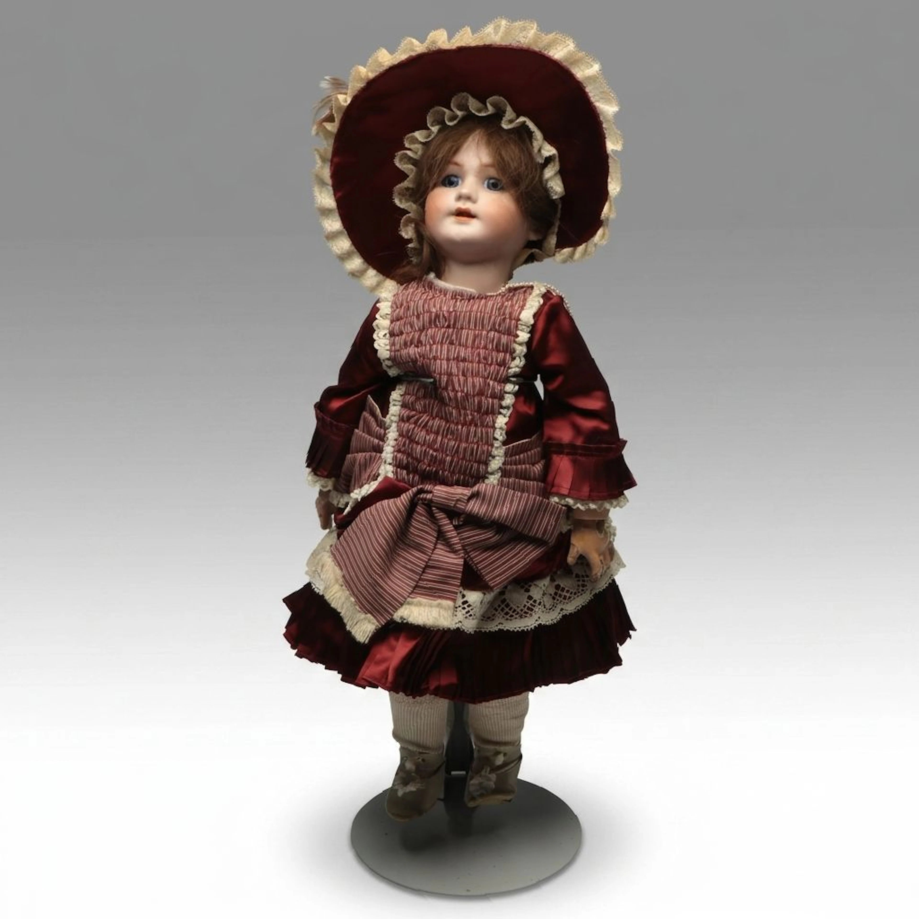 Simon & Halbig Bisque Doll with Jumeau Composition Body, 1900-1905