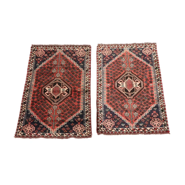 2'3 x 4' and Other Hand-Knotted Persian Qashqai Accent Rugs