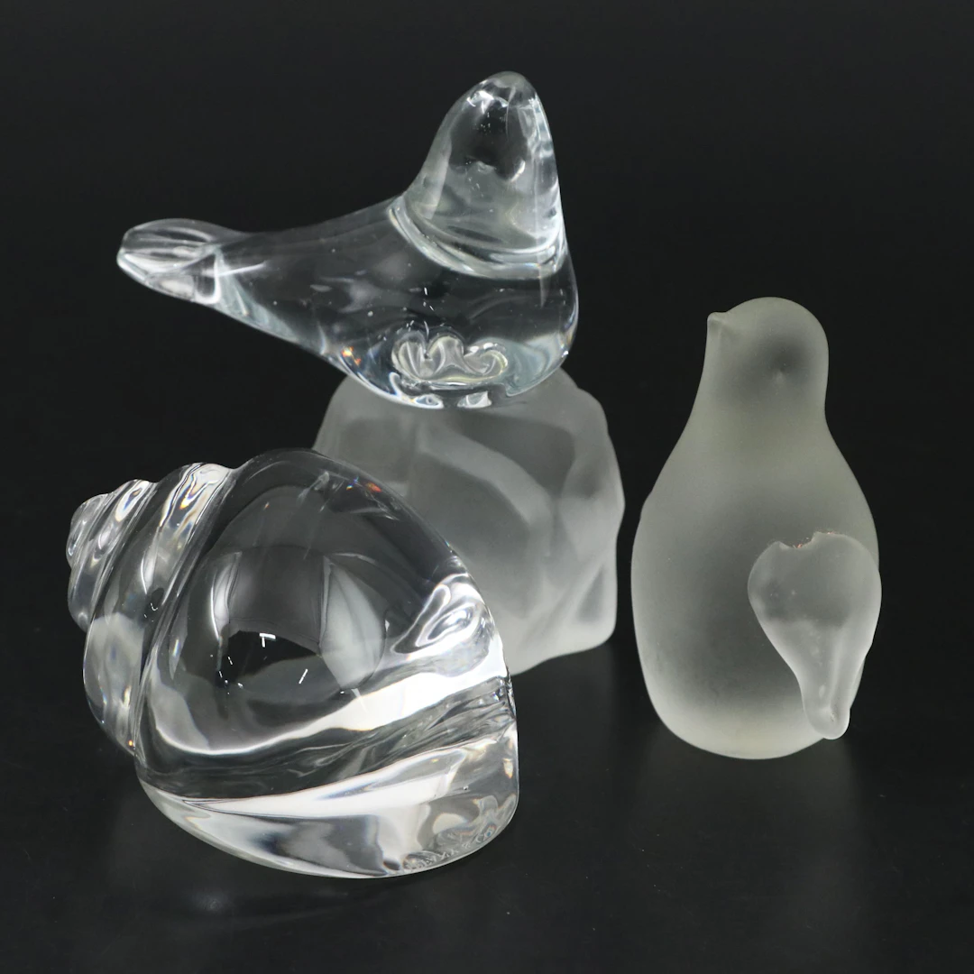 Tiffany & Co. Crystal Seashell with Seal and Penguin Figurines