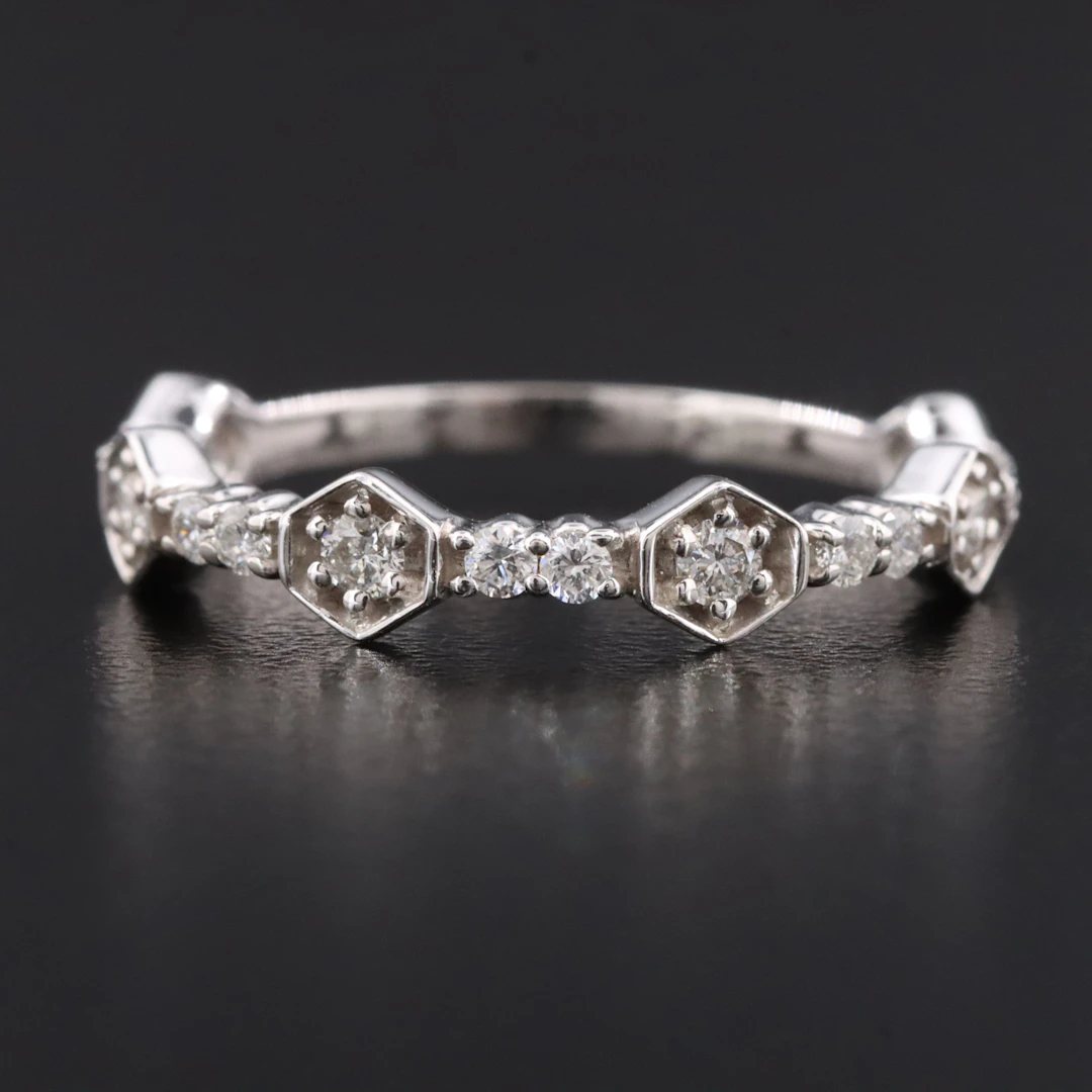 18K 0.36 CTW Diamond Band